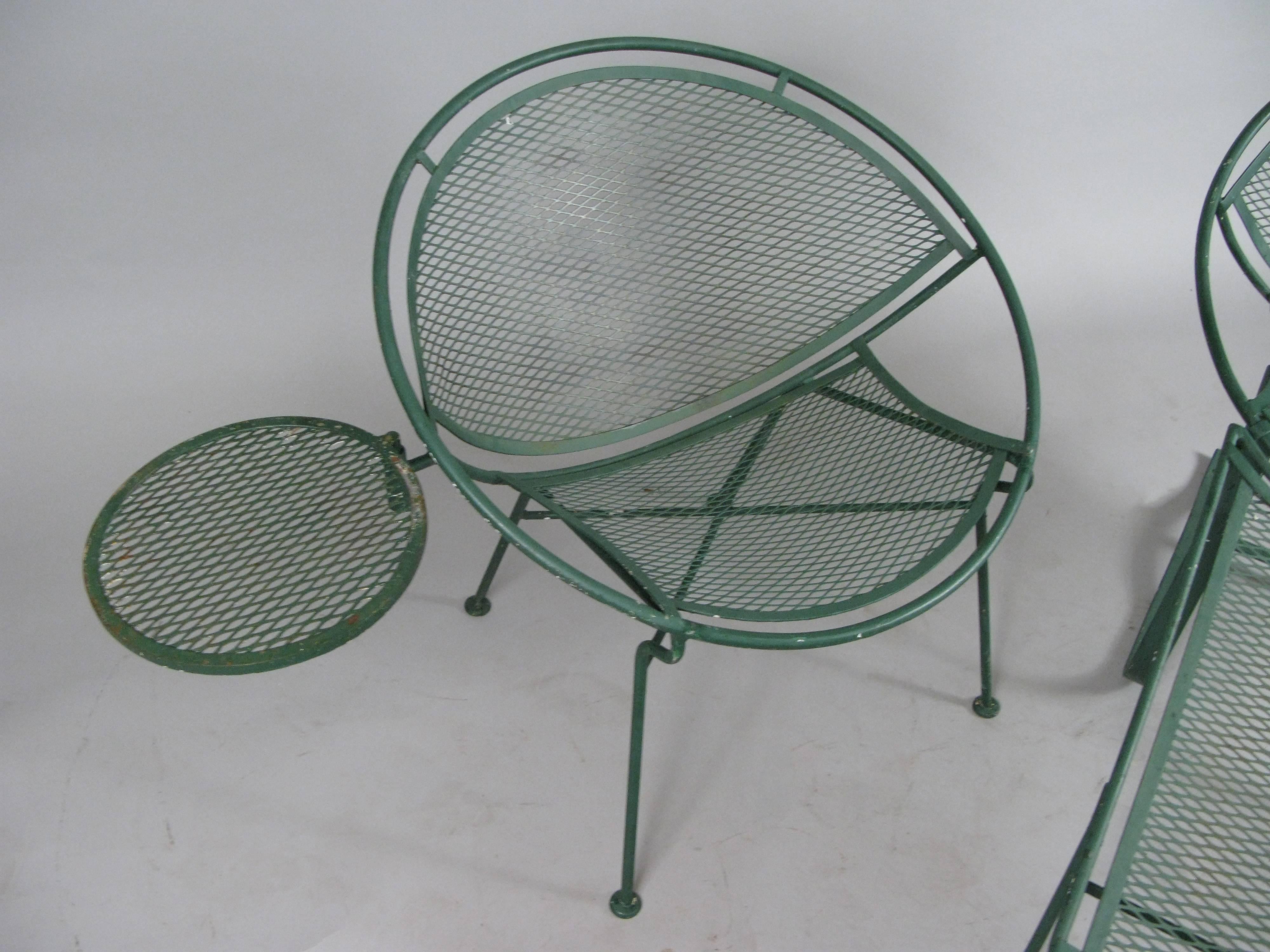American Pair of 1950s Radar Lounge Chairs by Salterini