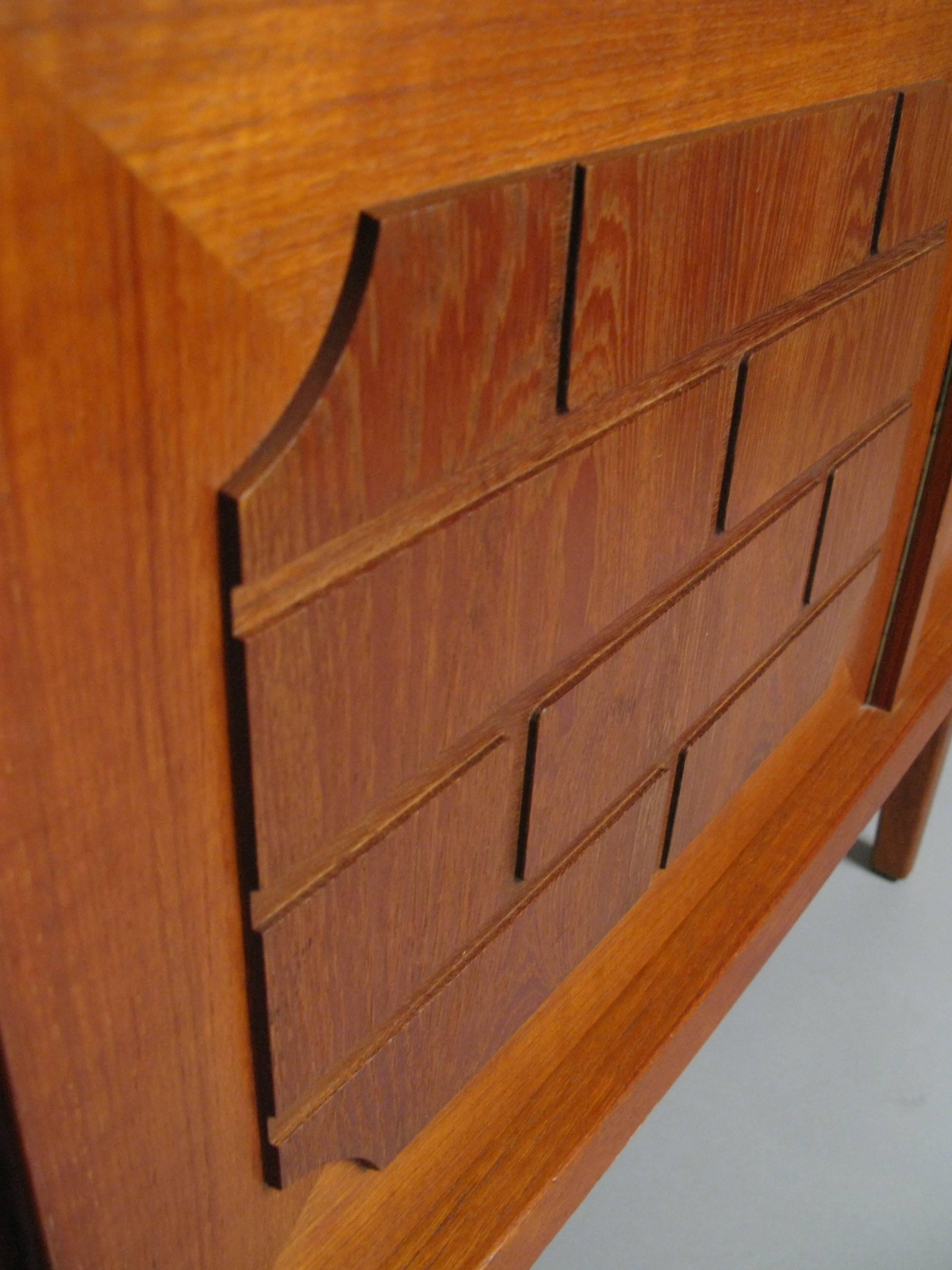 Danish Mid-Century Teak & Walnut Sideboard Cabinet In Good Condition In Hudson, NY