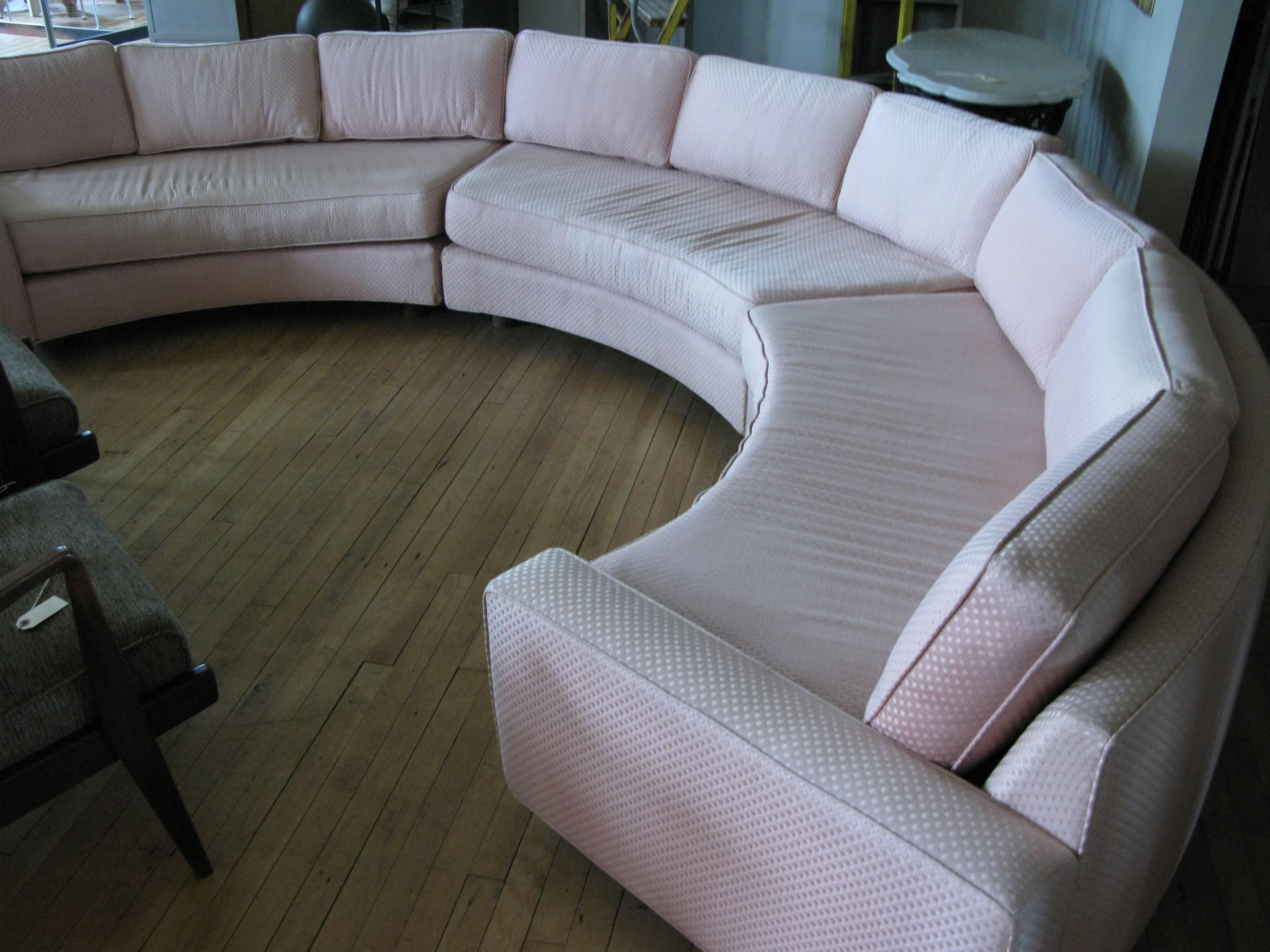 Milo Baughman Semi-Circular Curved Sectional Sofa In Good Condition In Hudson, NY