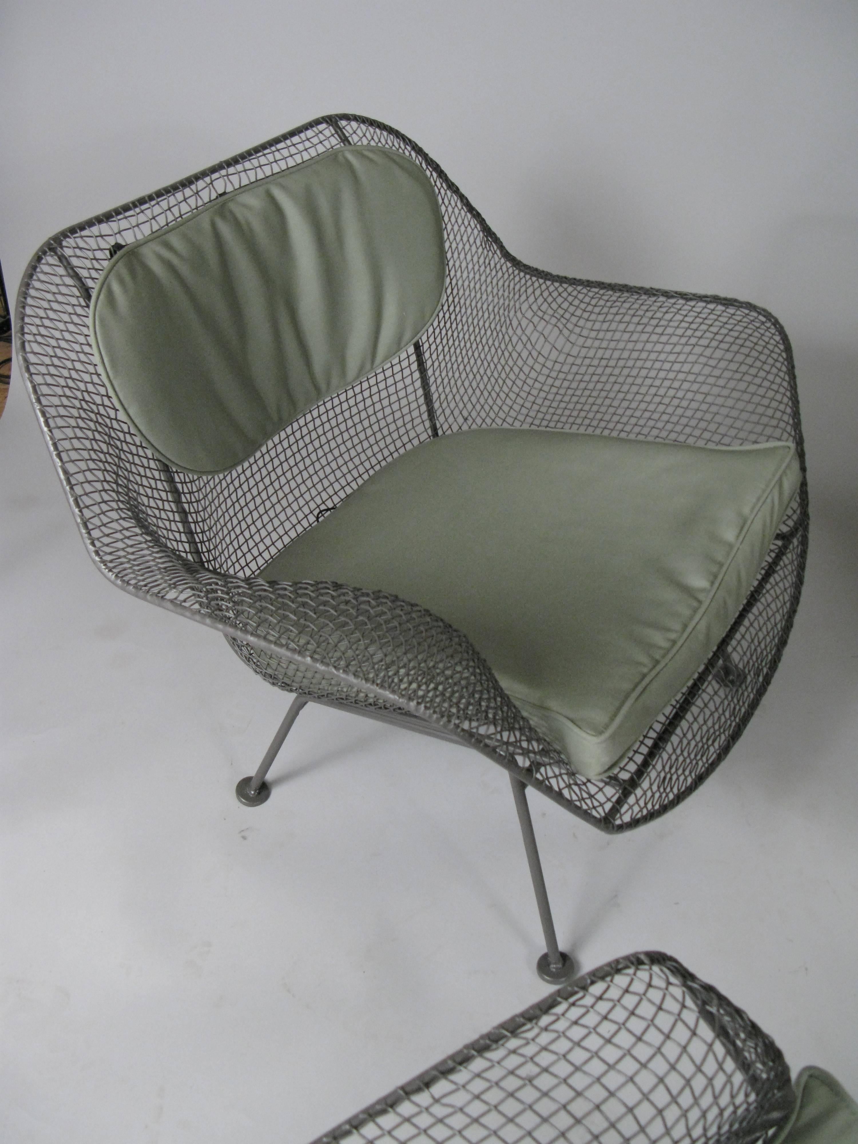 Mid-Century Modern Paire de canapés et chaises longues Sculptura des années 1950 par Russell Woodard