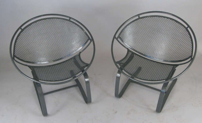 Mid-Century Modern Pair of Vintage Salterini 'Radar' Lounge Chairs