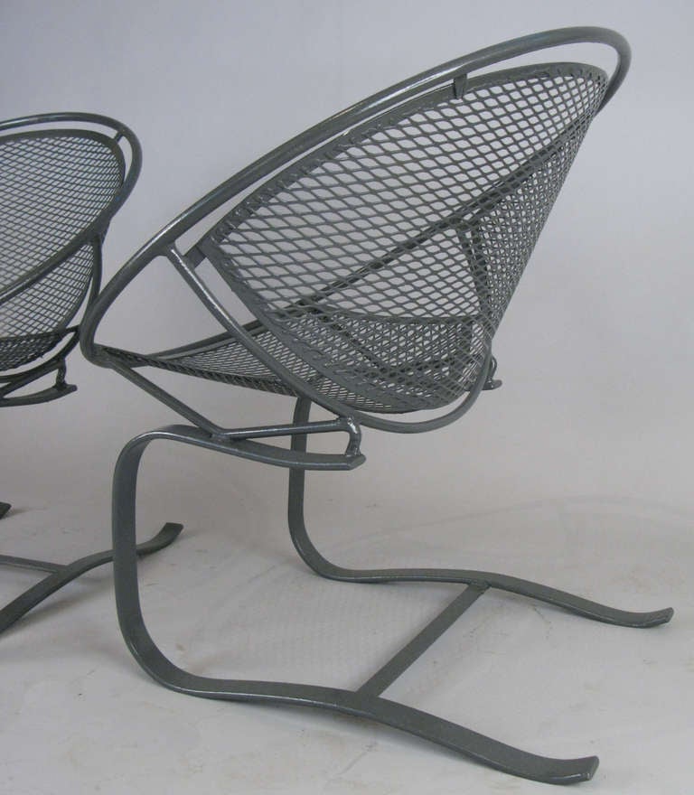 Pair of Vintage Salterini 'Radar' Lounge Chairs In Good Condition In Hudson, NY