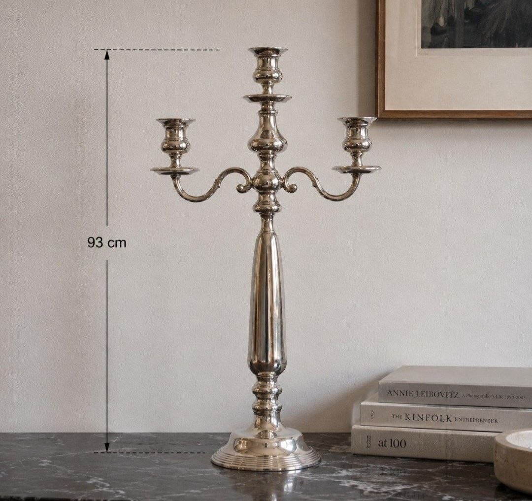 Candelabro grande de tres brazos de acero inoxidable, década de los 90