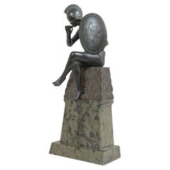 Femme guerrier marron avec casque, sur socle en marbre sculpté, Allemagne, vers 1900