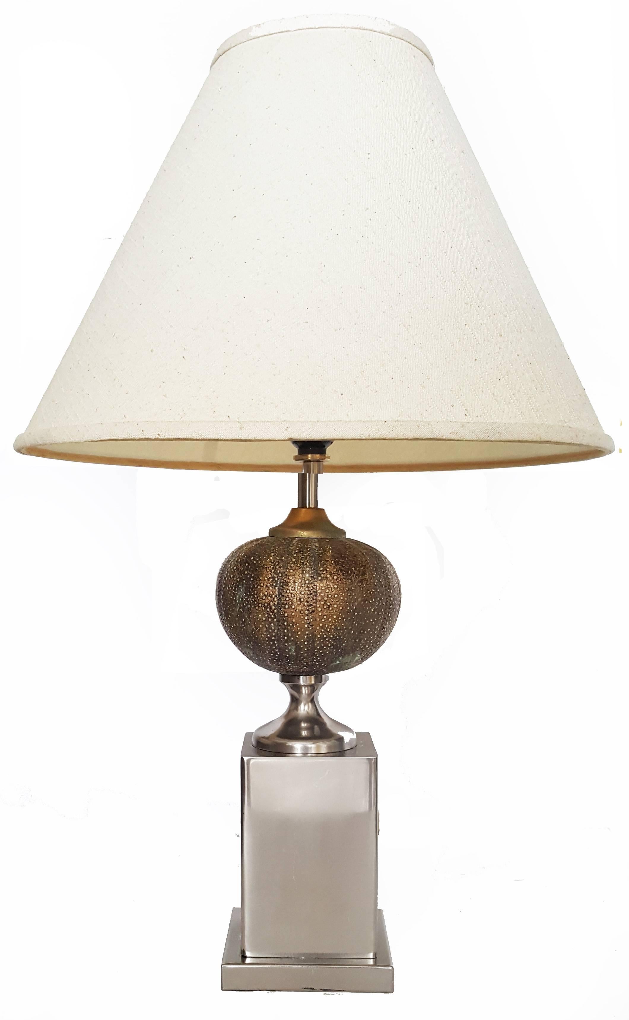 Mid-Century Modern Pair of Urchins Tables Lamp