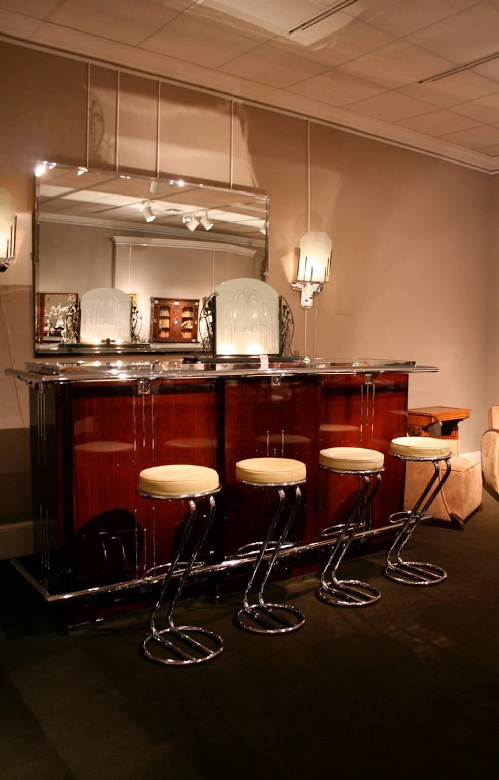 Exceptional Parisian Art Deco Period Mahogany Bar In Excellent Condition In San Francisco, CA
