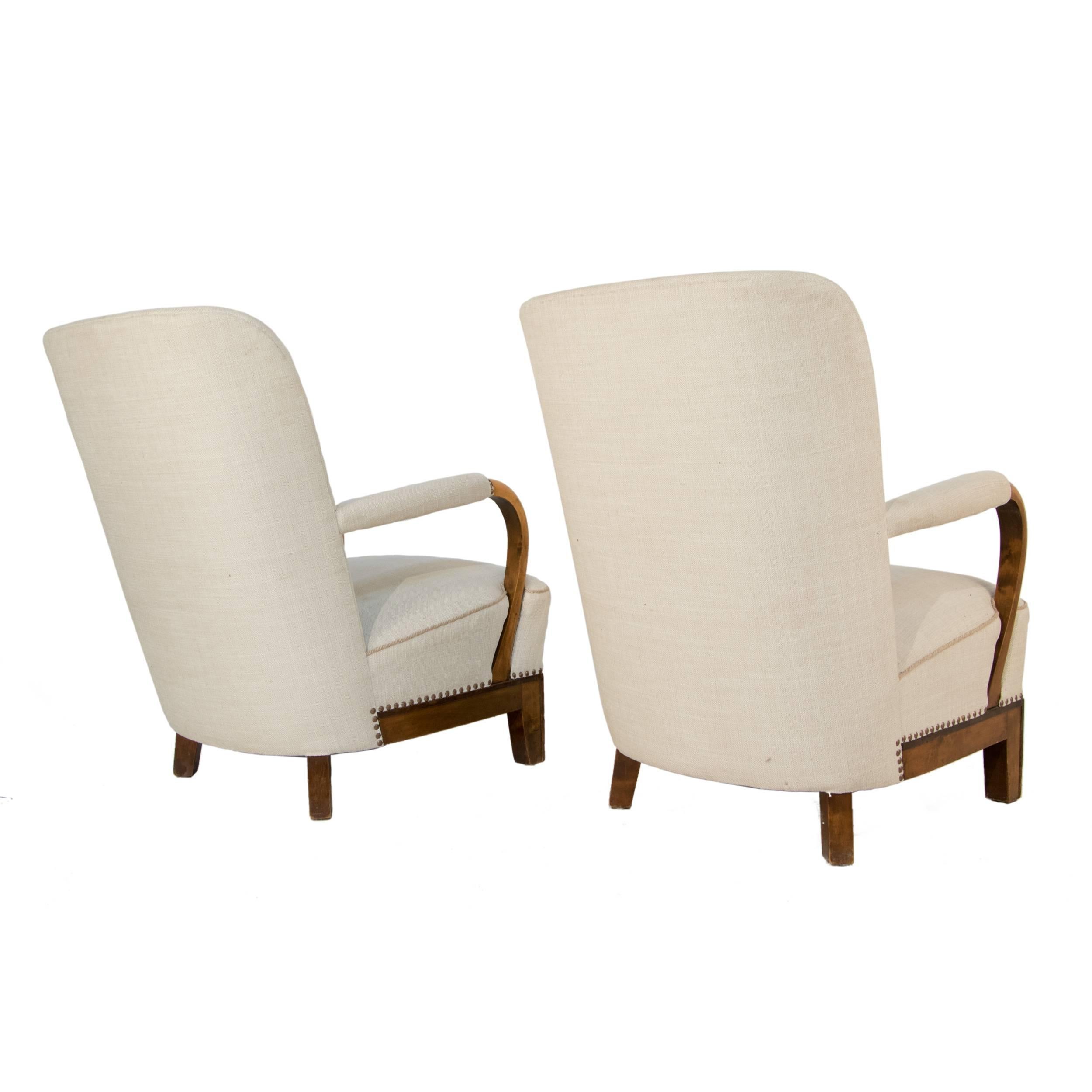 Pair of Swedish Grace Lounge Chairs In Excellent Condition For Sale In Los Angeles, CA