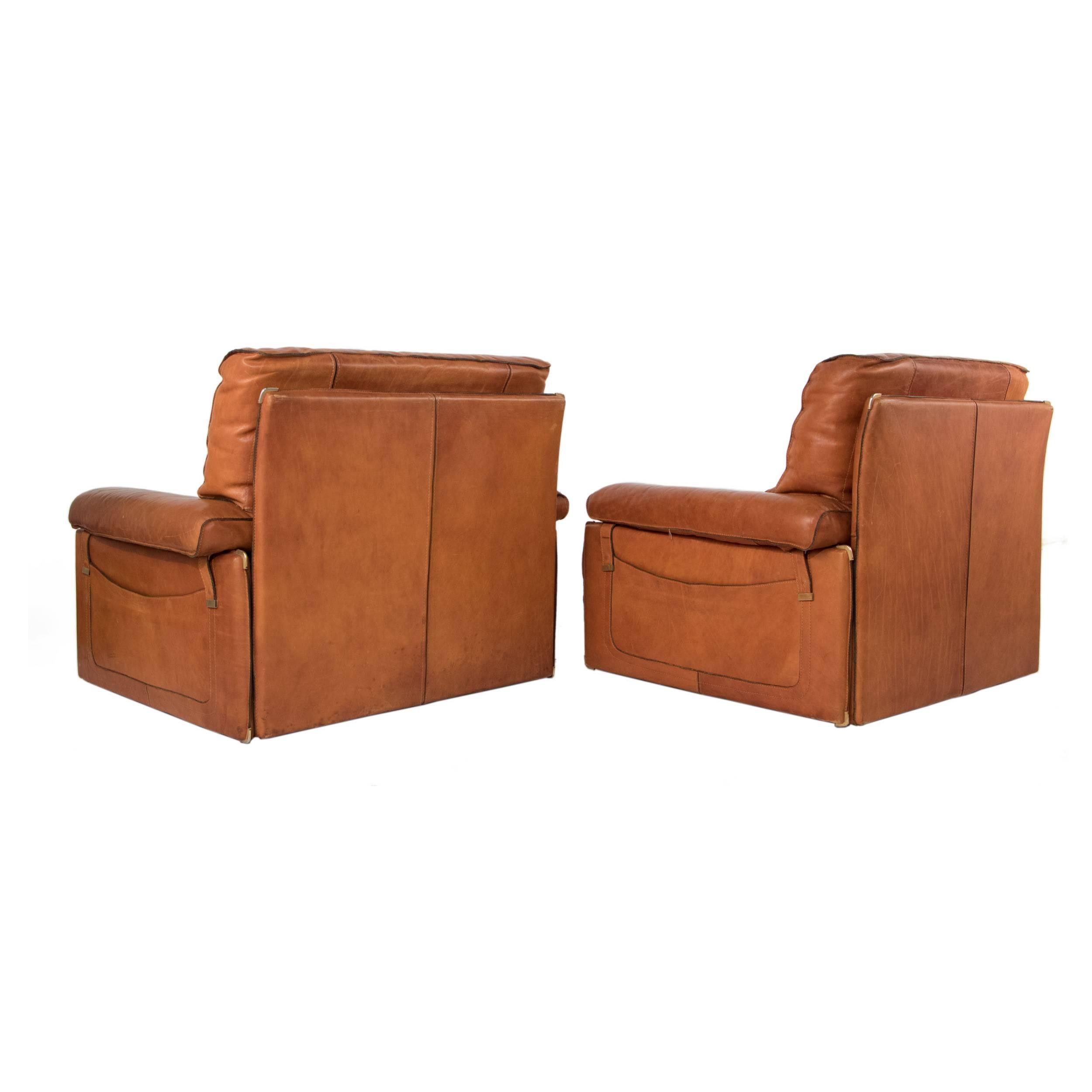 Italian Pair of Leather Club Chairs For Sale