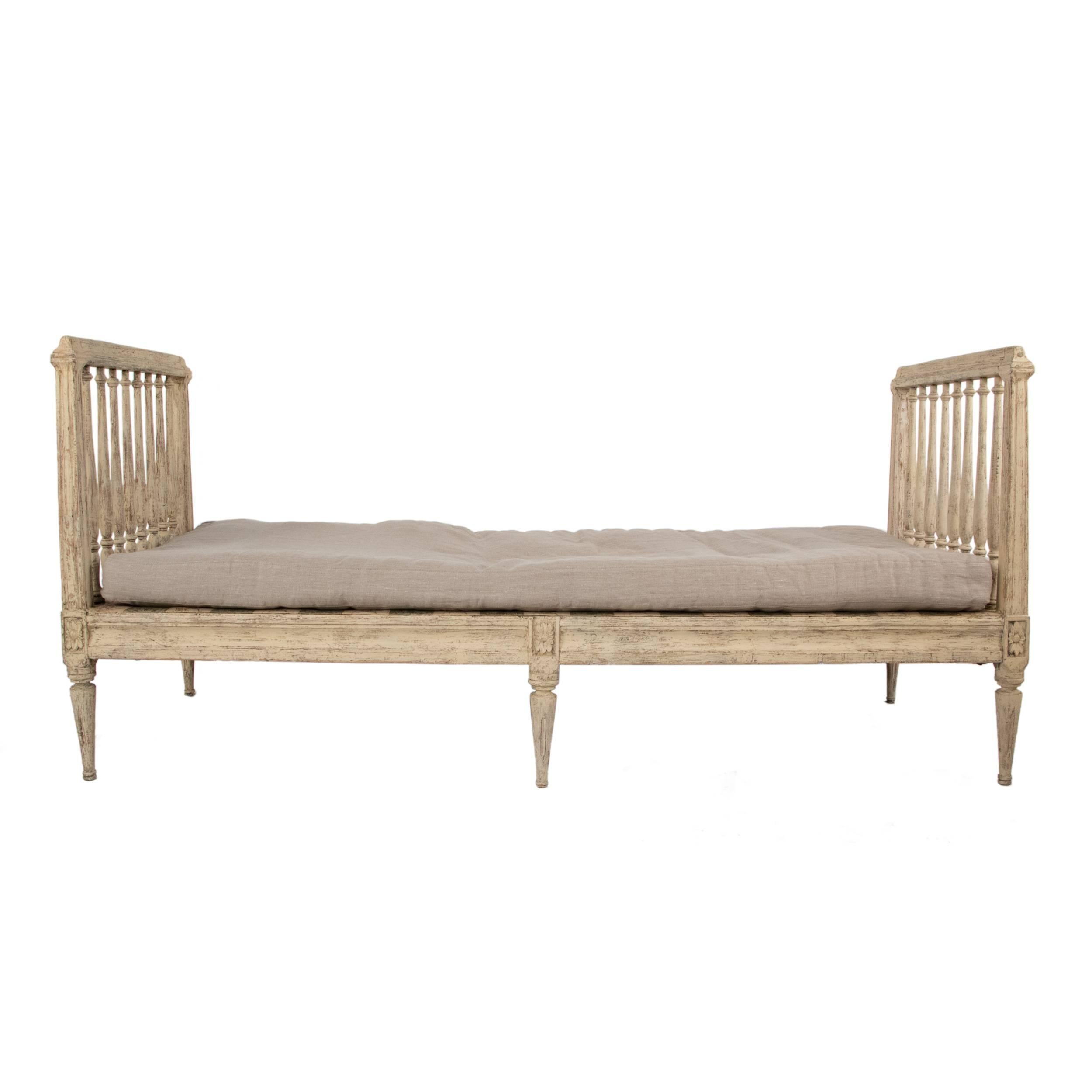 Gustation Daybed For Sale