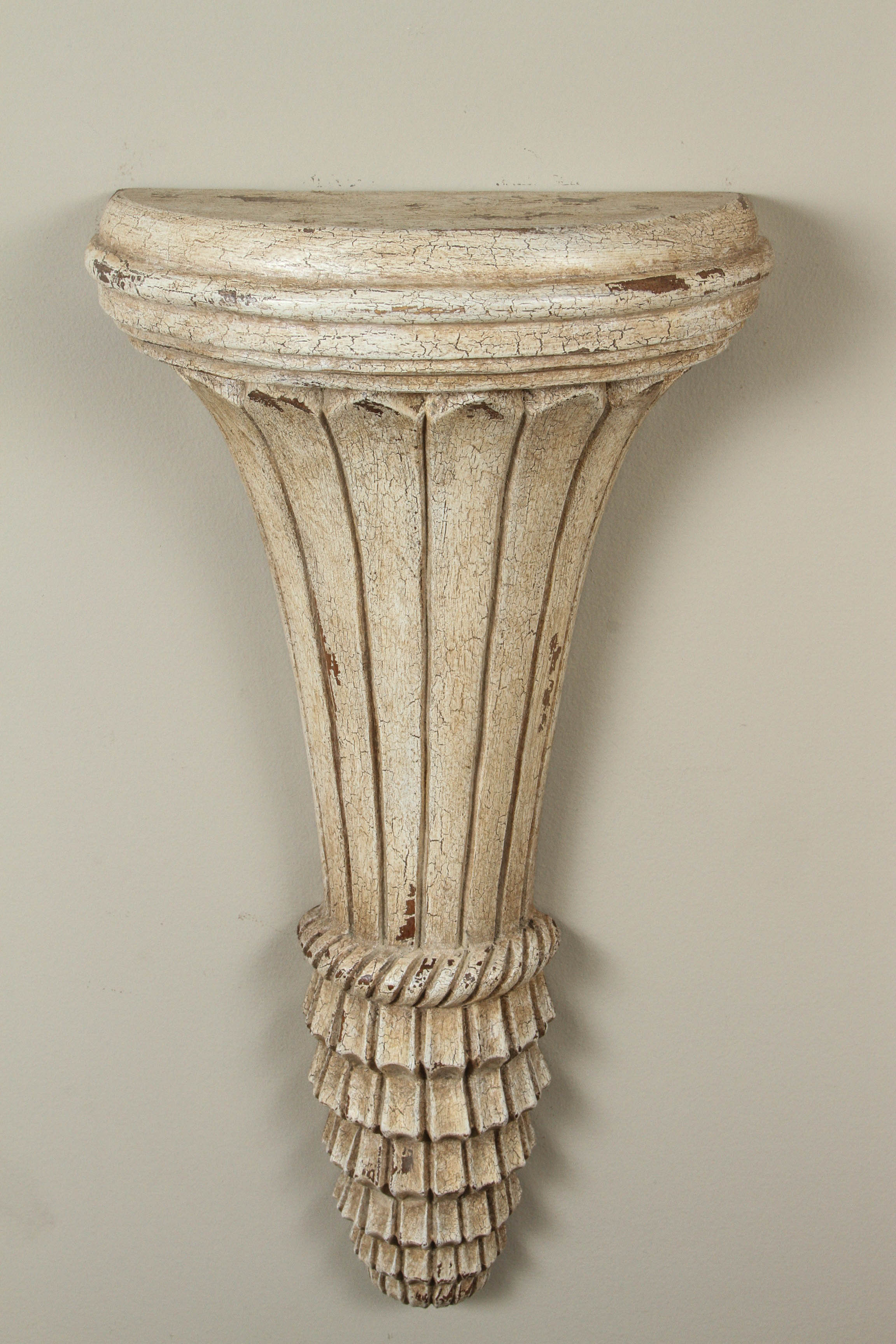 Pair of Early 19th Century Hand Carved and Hand Painted Corbels For Sale 4