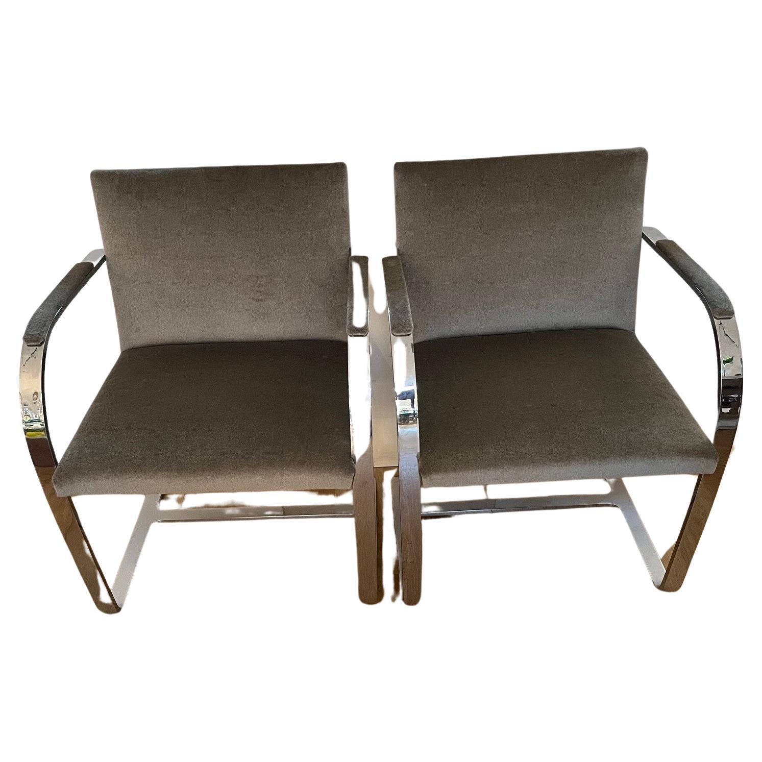 Vintage Pair of Knoll Brno Flat Bar Chairs by Ludwig Mies Van Der Rohe  For Sale