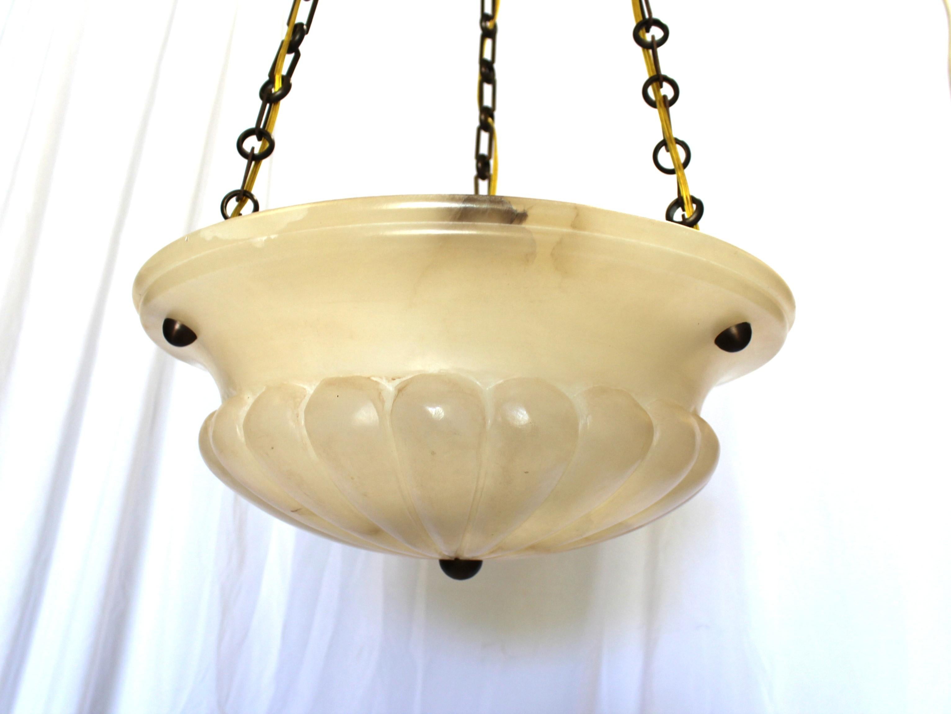 XXIe siècle et contemporain Moderne du milieu du siècle  Lustre en albâtre en vente