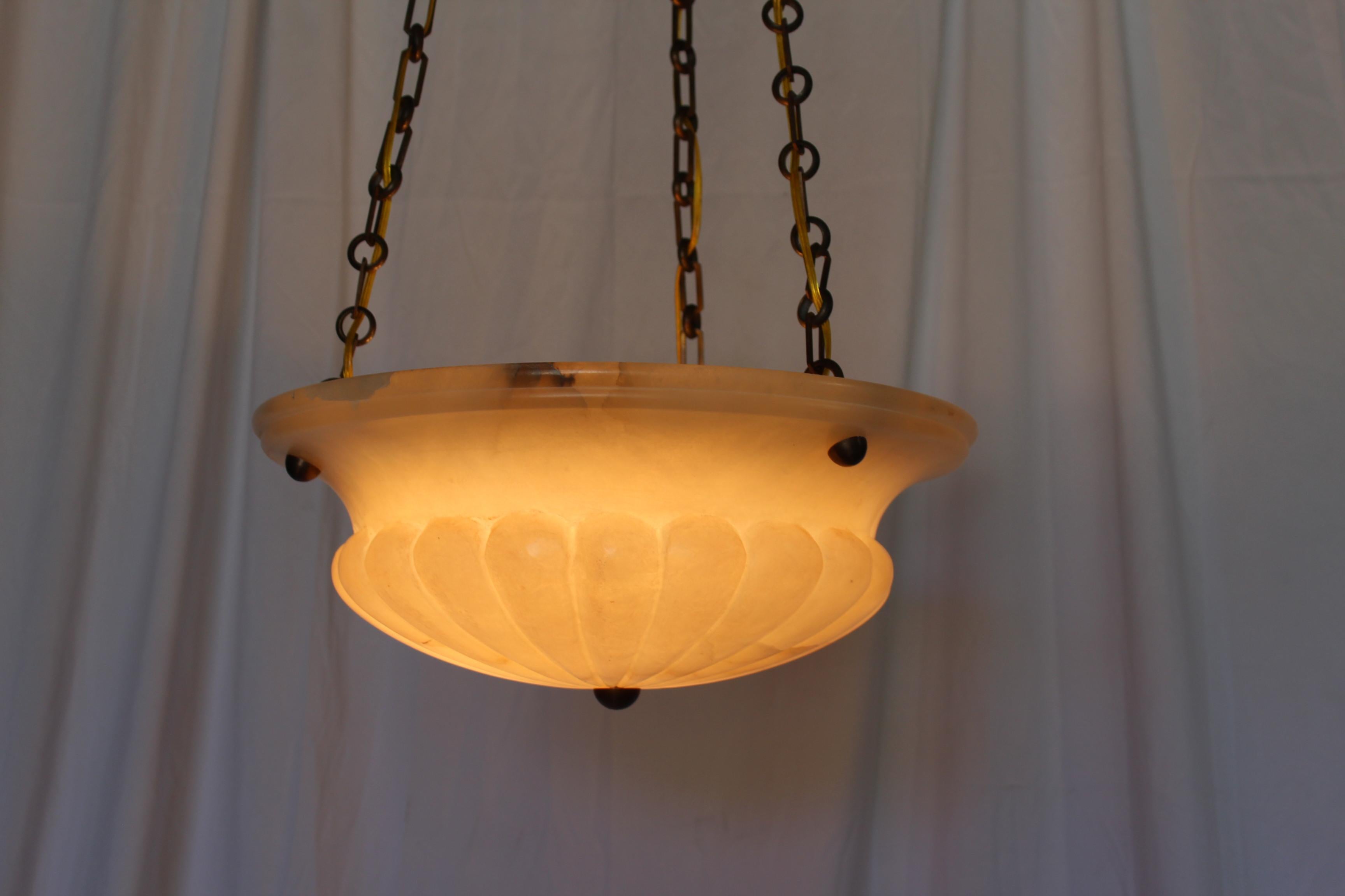 Moderne du milieu du siècle  Lustre en albâtre en vente 1