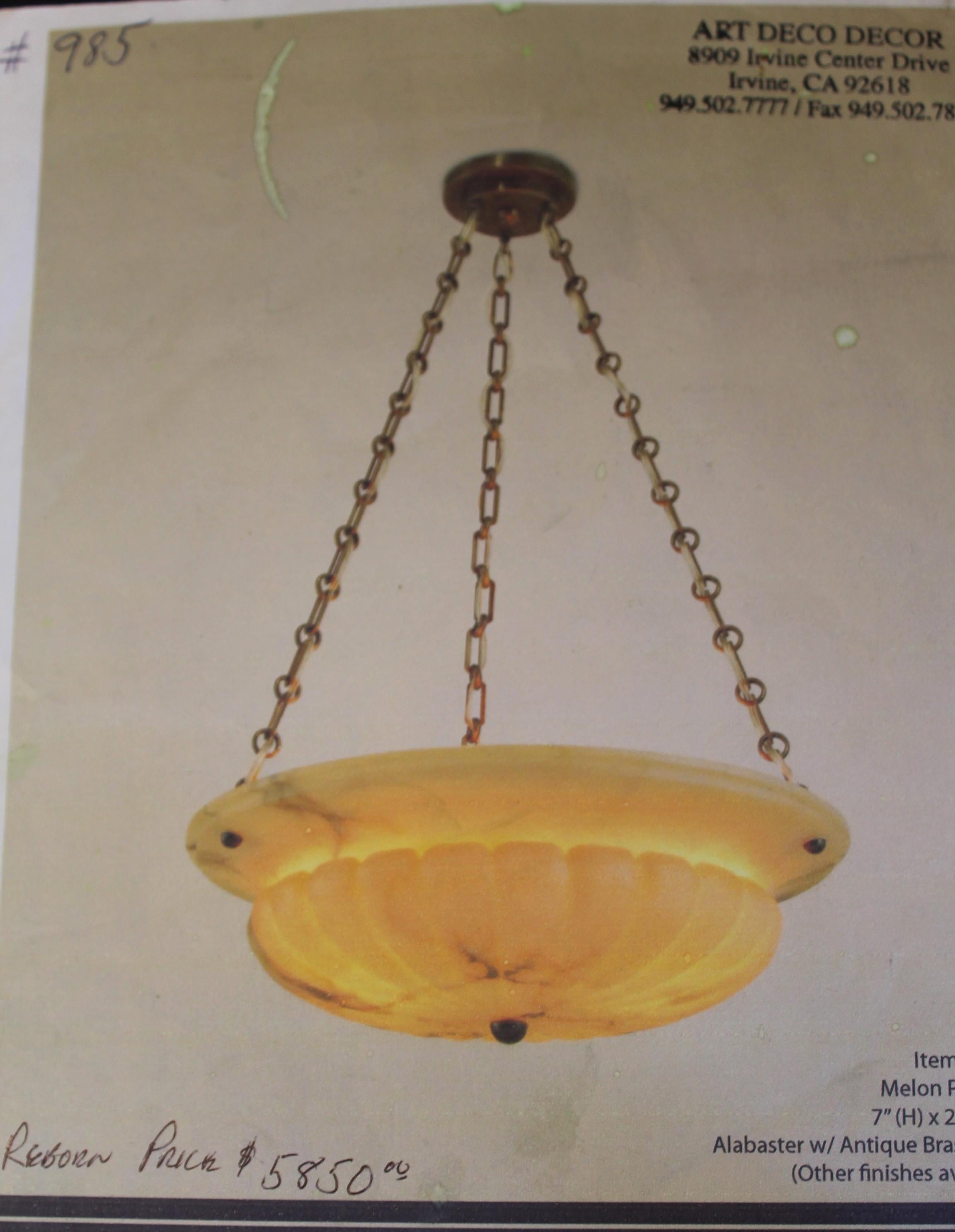 Moderne du milieu du siècle  Lustre en albâtre en vente 3