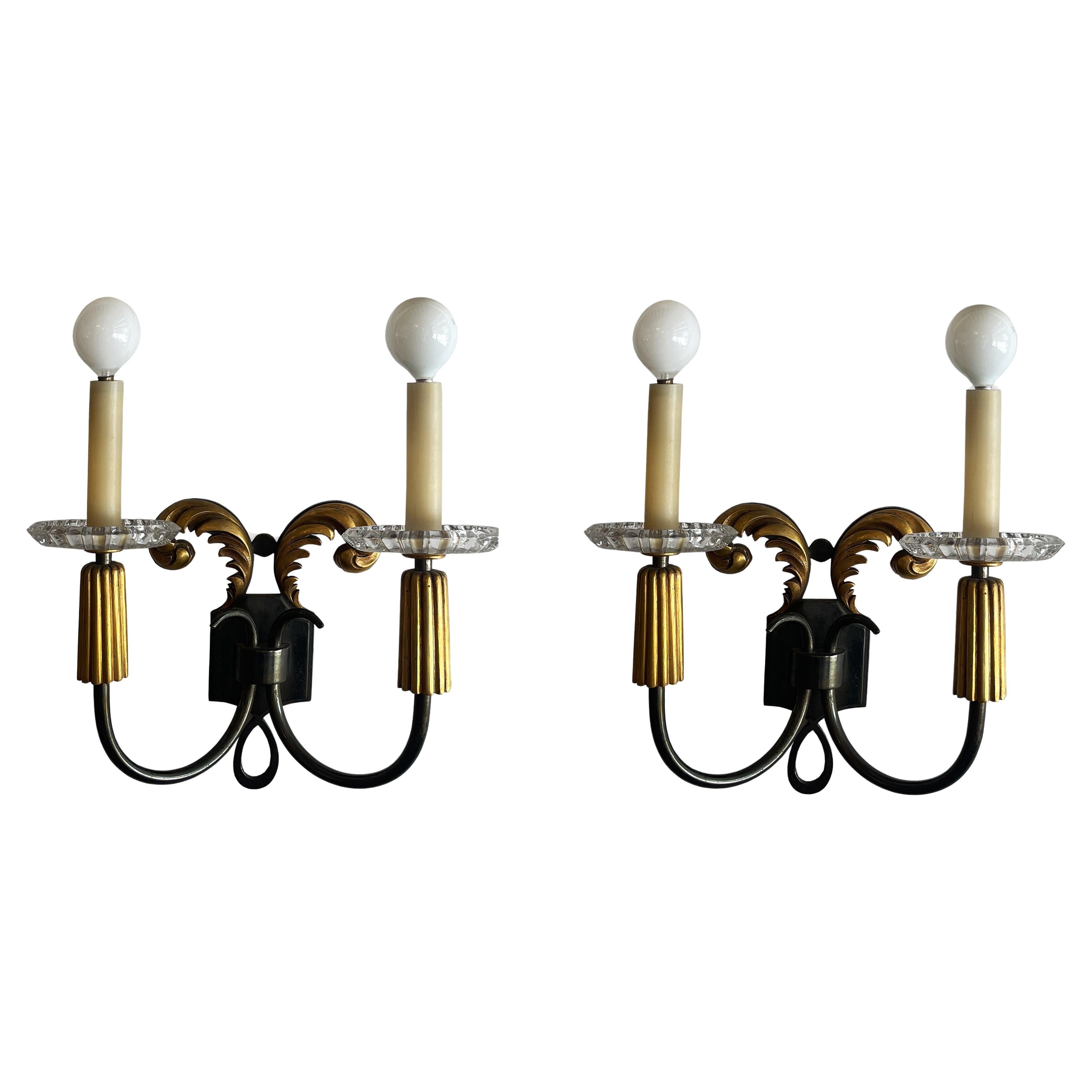 Lucien Rollin - Elegant Pair of 1940s French Bronze Sconces