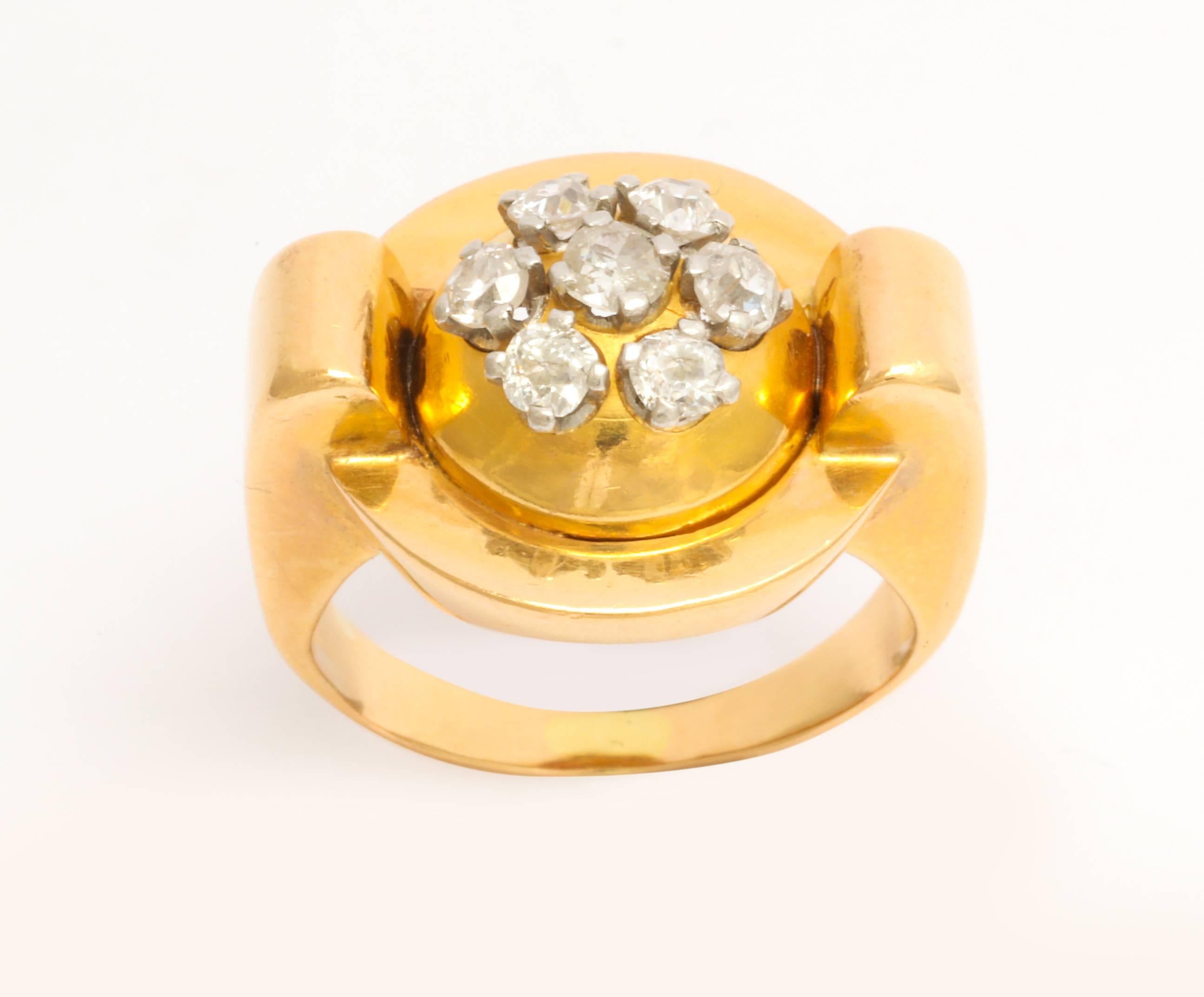 Français Bague rétro en or et diamants en vente