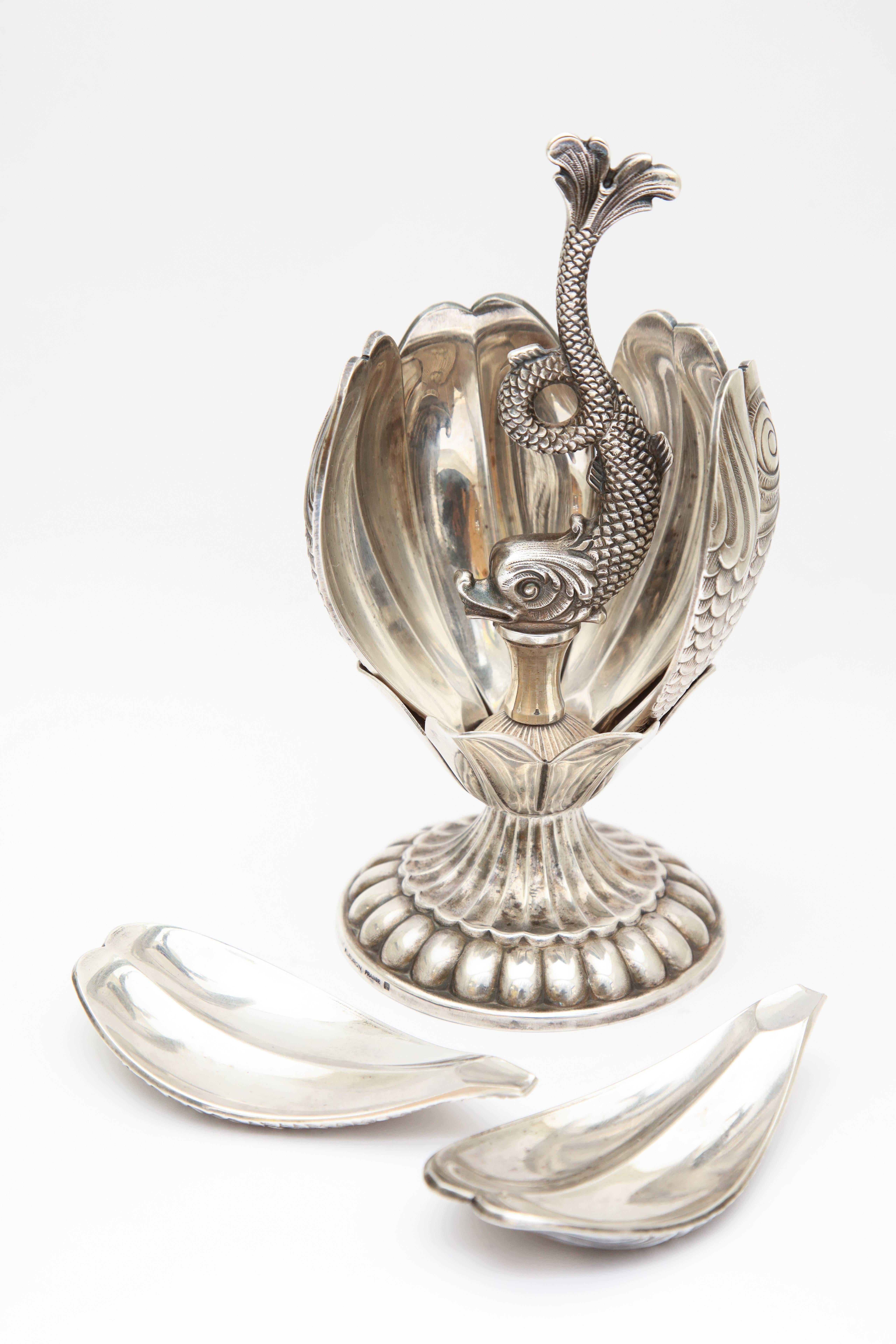 Hors D’oeuvres Set in Fish Form and Stand by Fleuron for Christofle In Good Condition In New York, NY