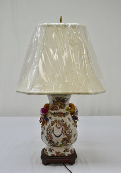 Chinese Porcelain Vase Table Lamp