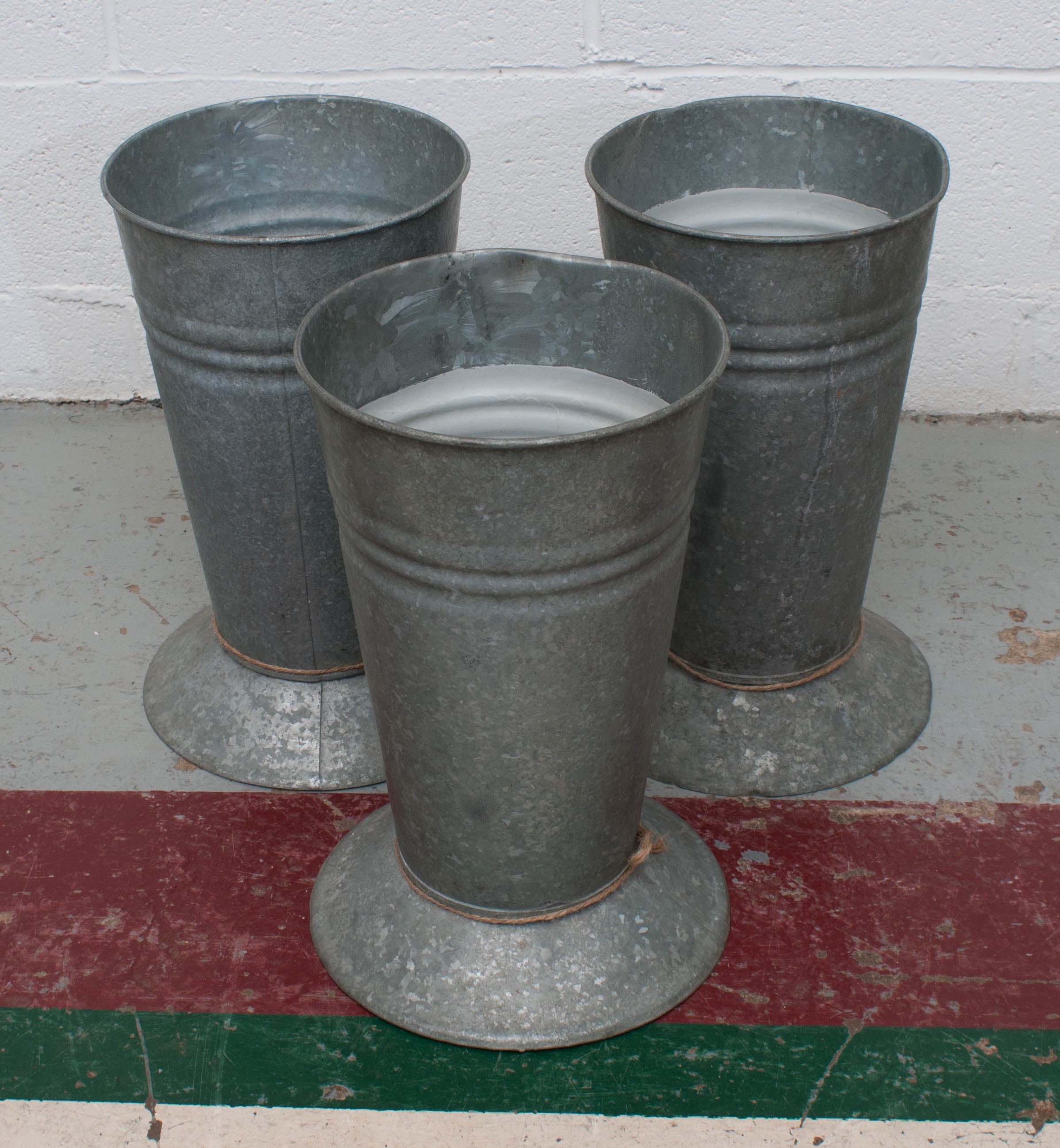 Amsterdam Tulip Vases at 1stDibs