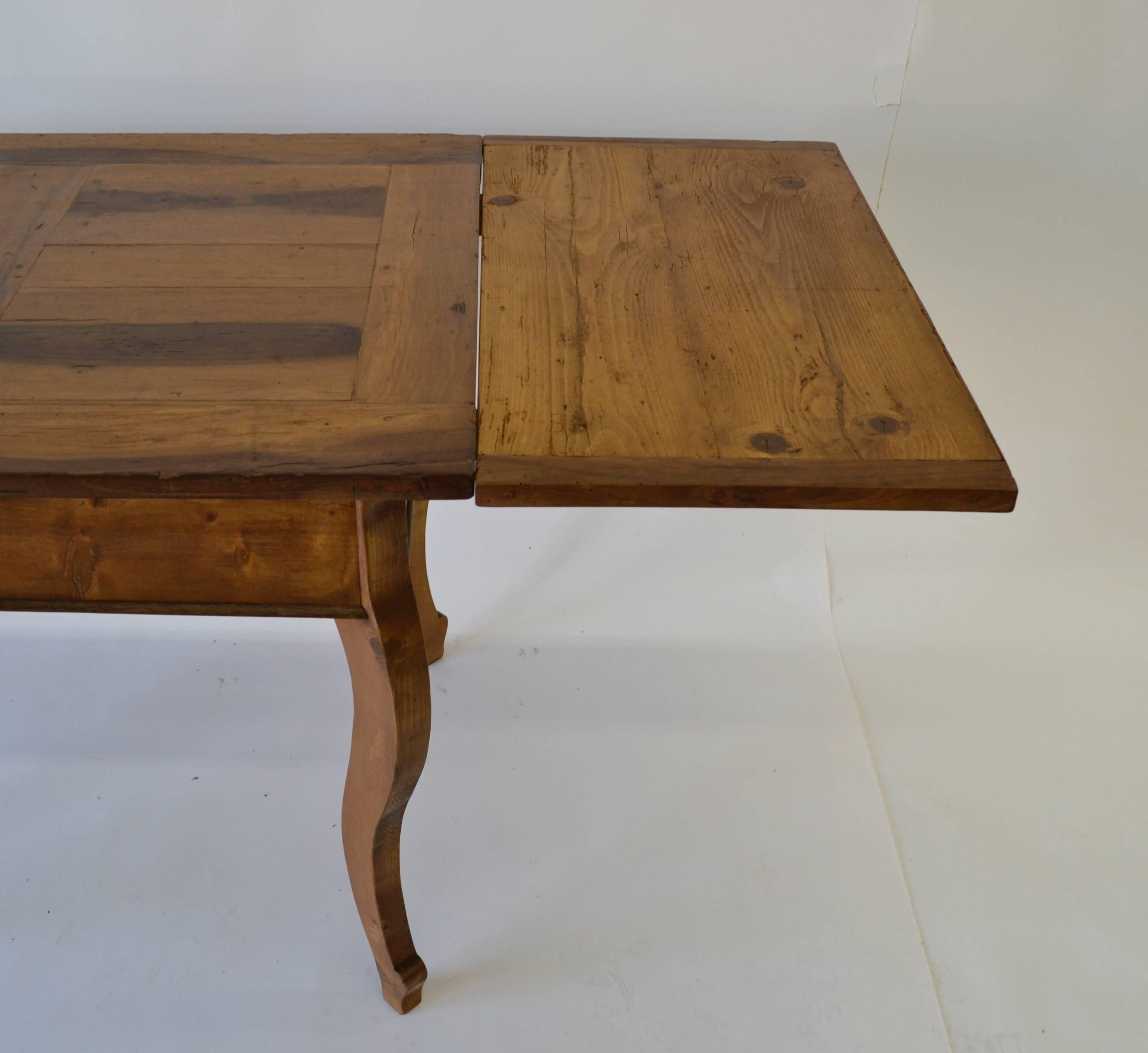 Austrian Pine and Chestnut Cabriole Leg Draw Leaf Table