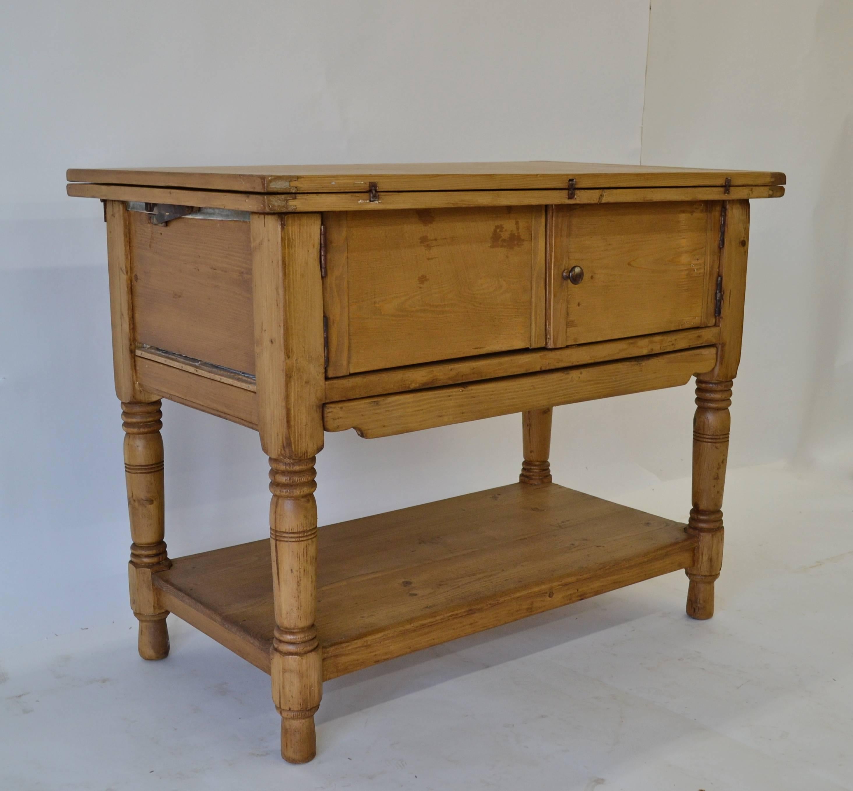 wood laundry table