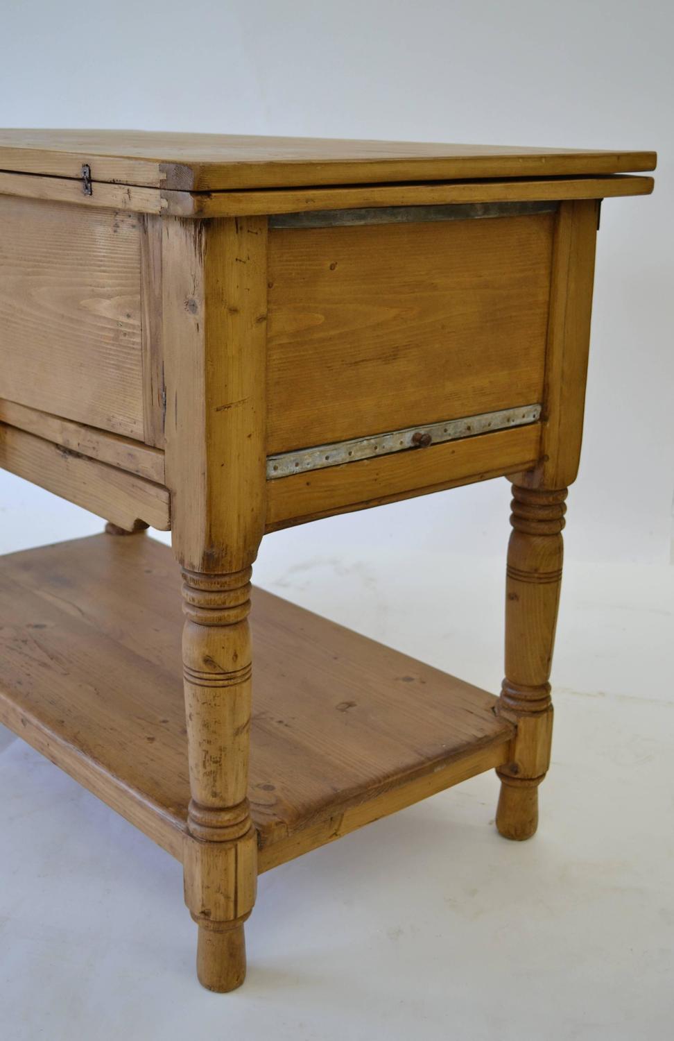 Pine Laundry Table at 1stdibs