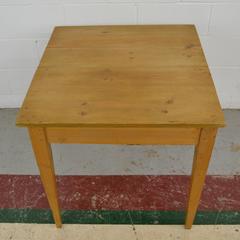 Pine End Table