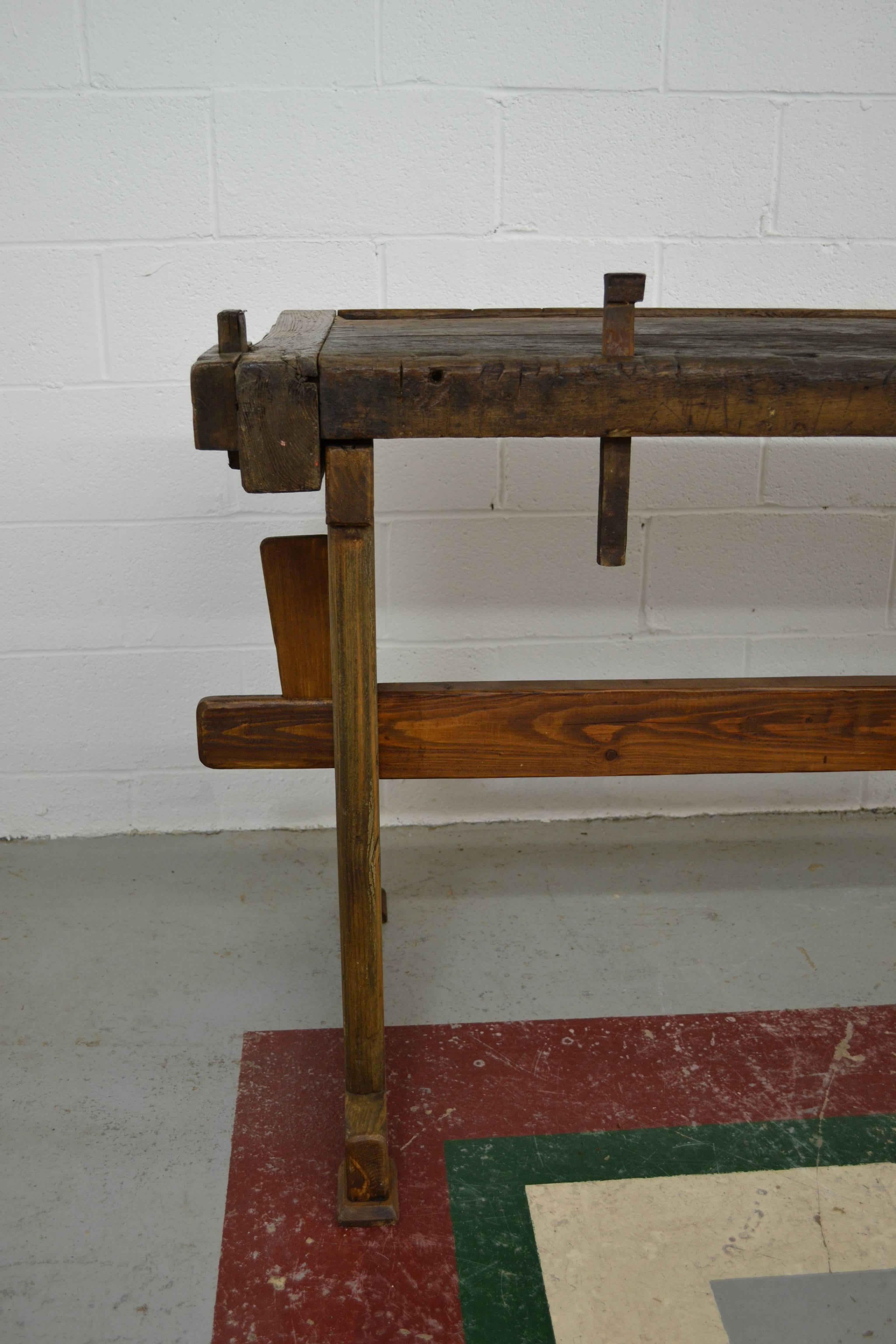 Oak and Pitch Pine Carpenter's Workbench In Good Condition In Baltimore, MD