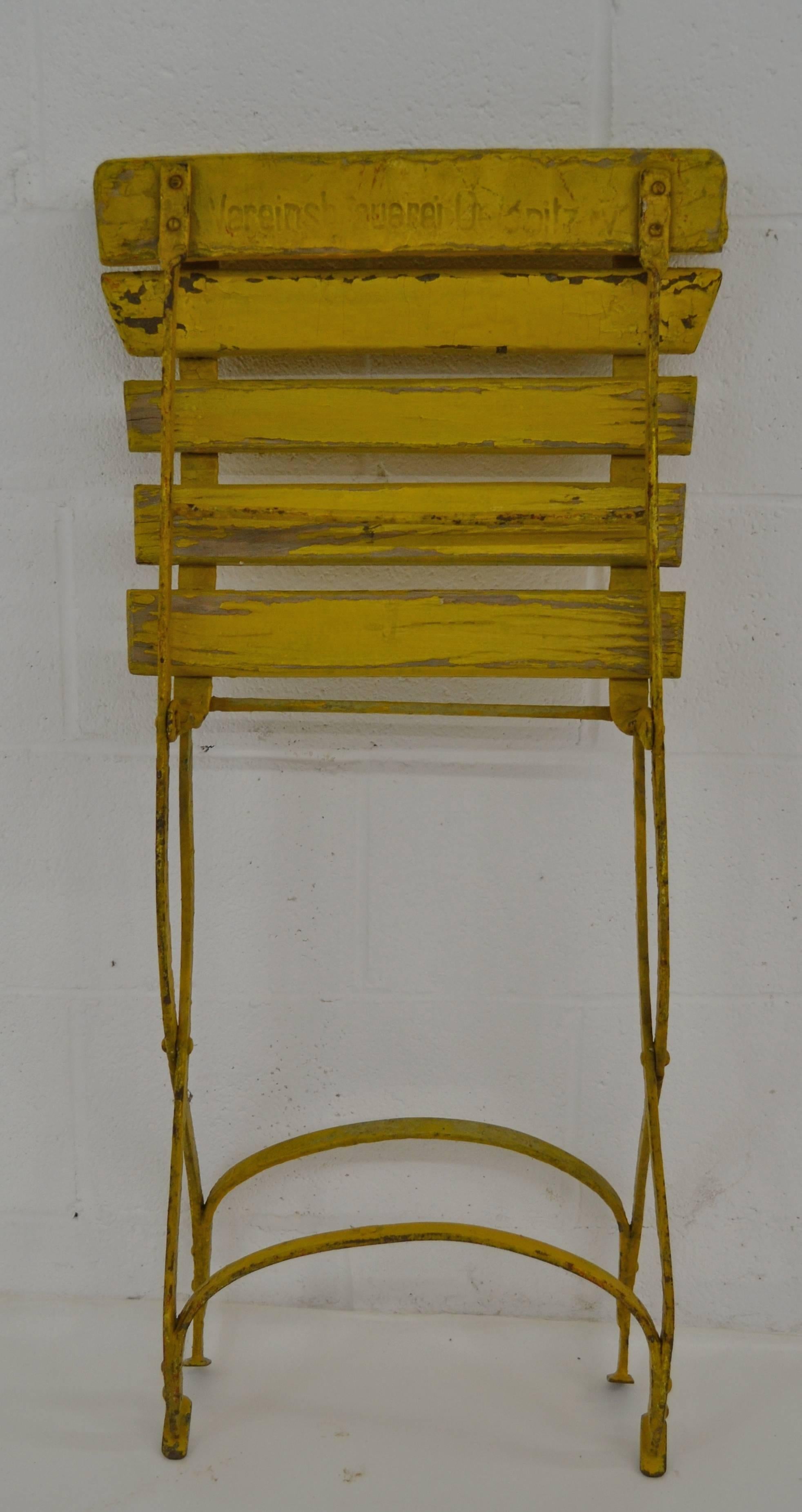 Vintage Iron and Oak Folding Bistro Chair In Good Condition In Baltimore, MD