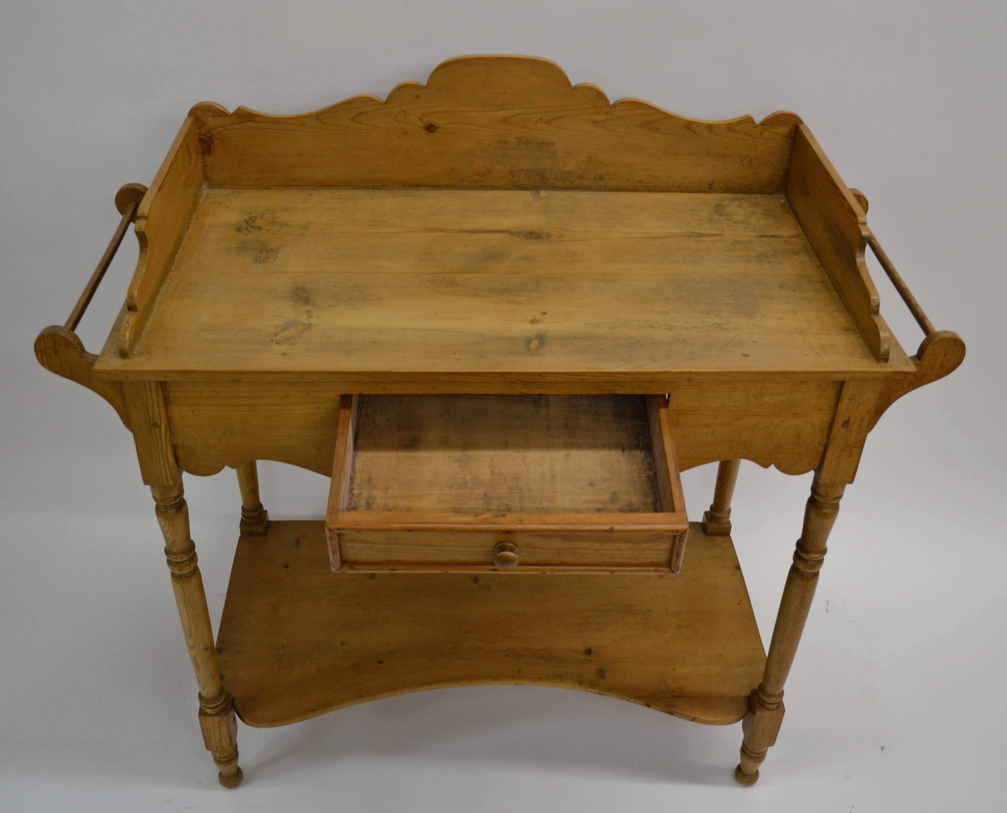 pine wash stand