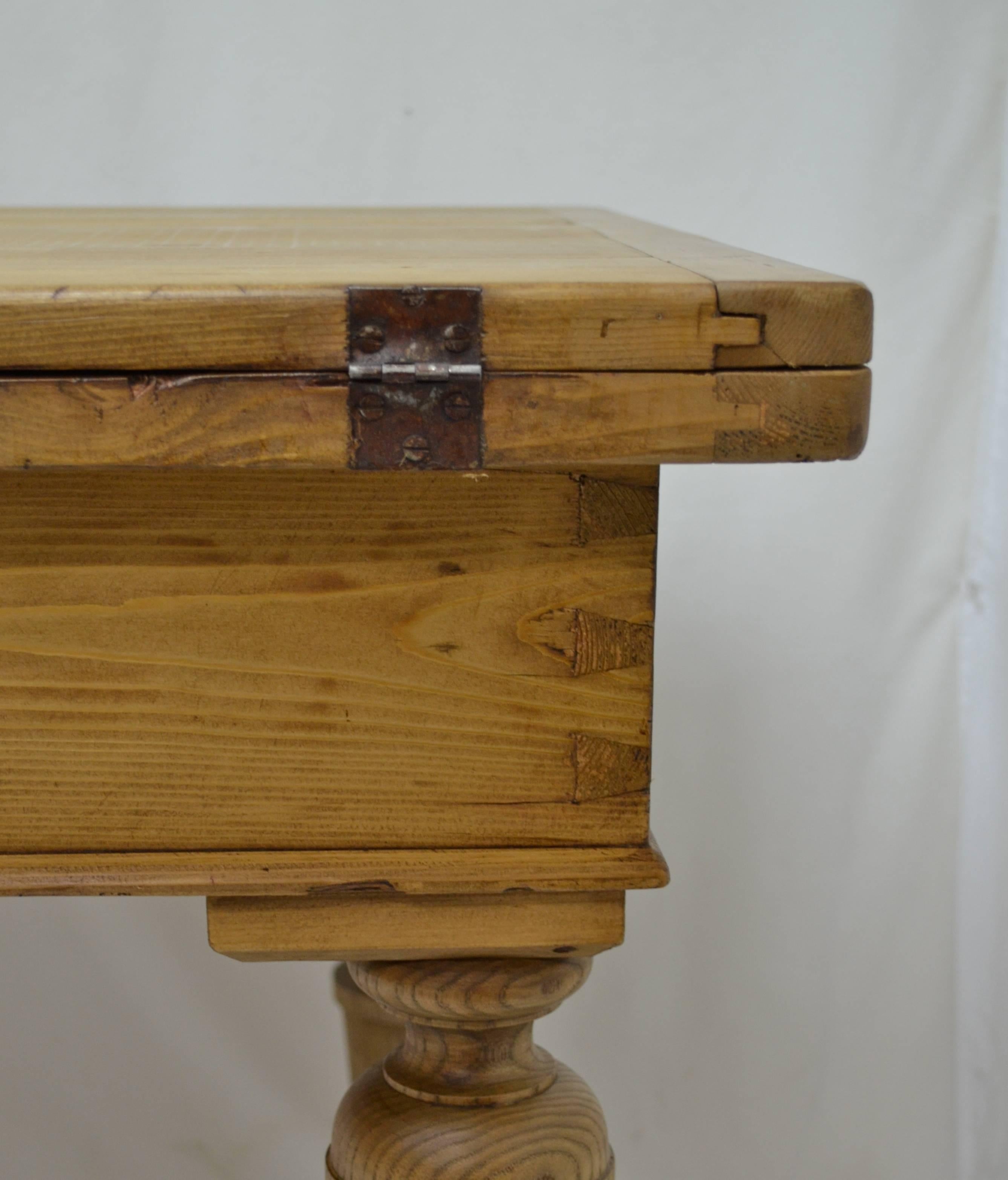 19th Century Pine Swivel-Top Stretcher Base Table