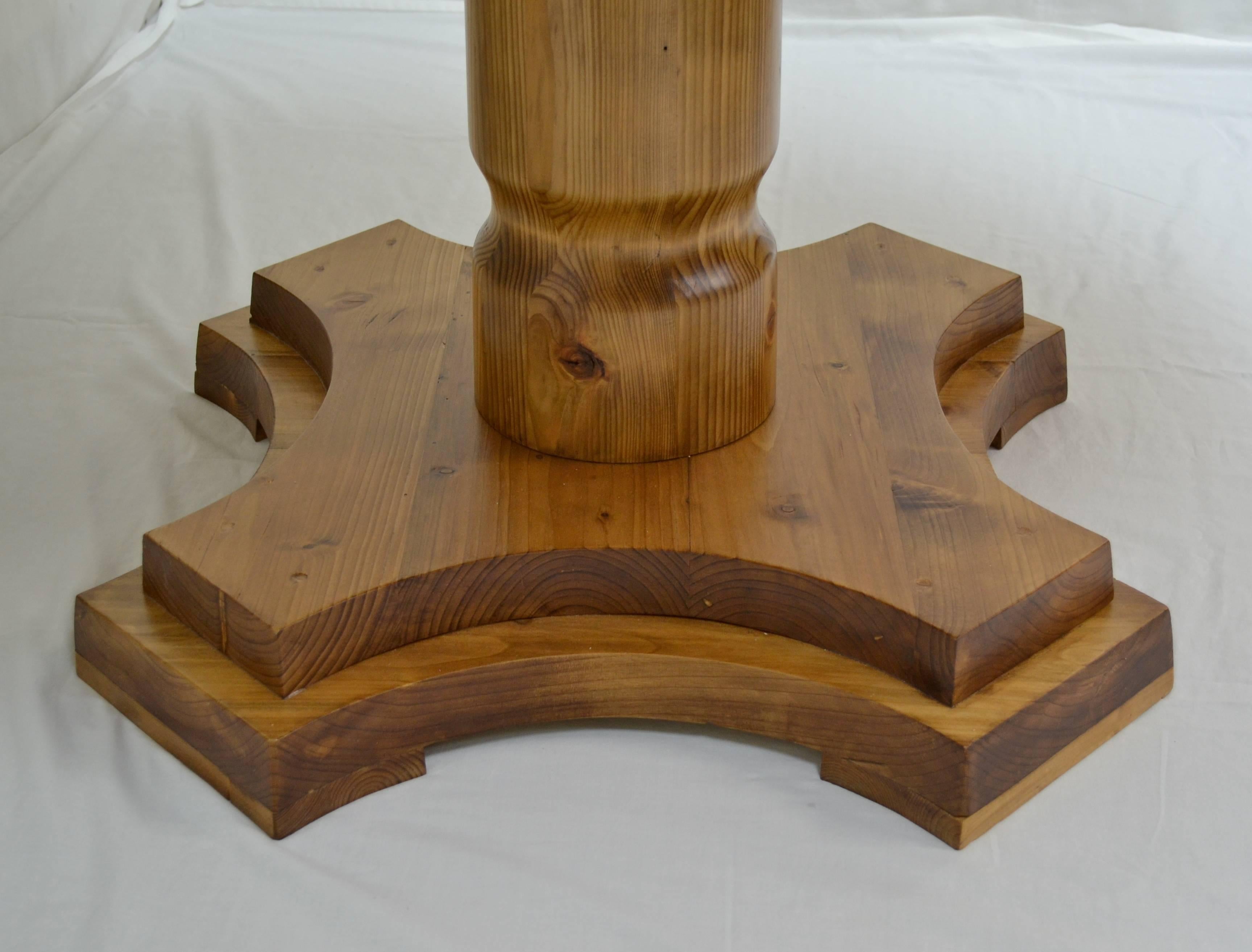 Stained Vintage Pine Pedestal Kitchen Table