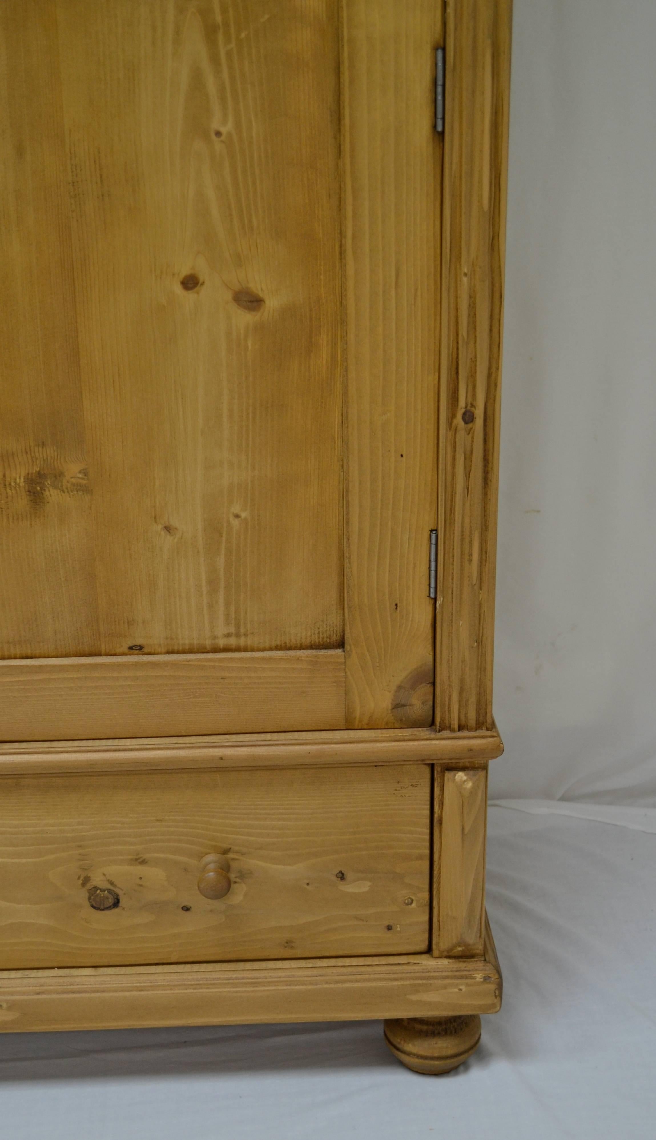Vintage Pine Bookcase with Two Doors 2