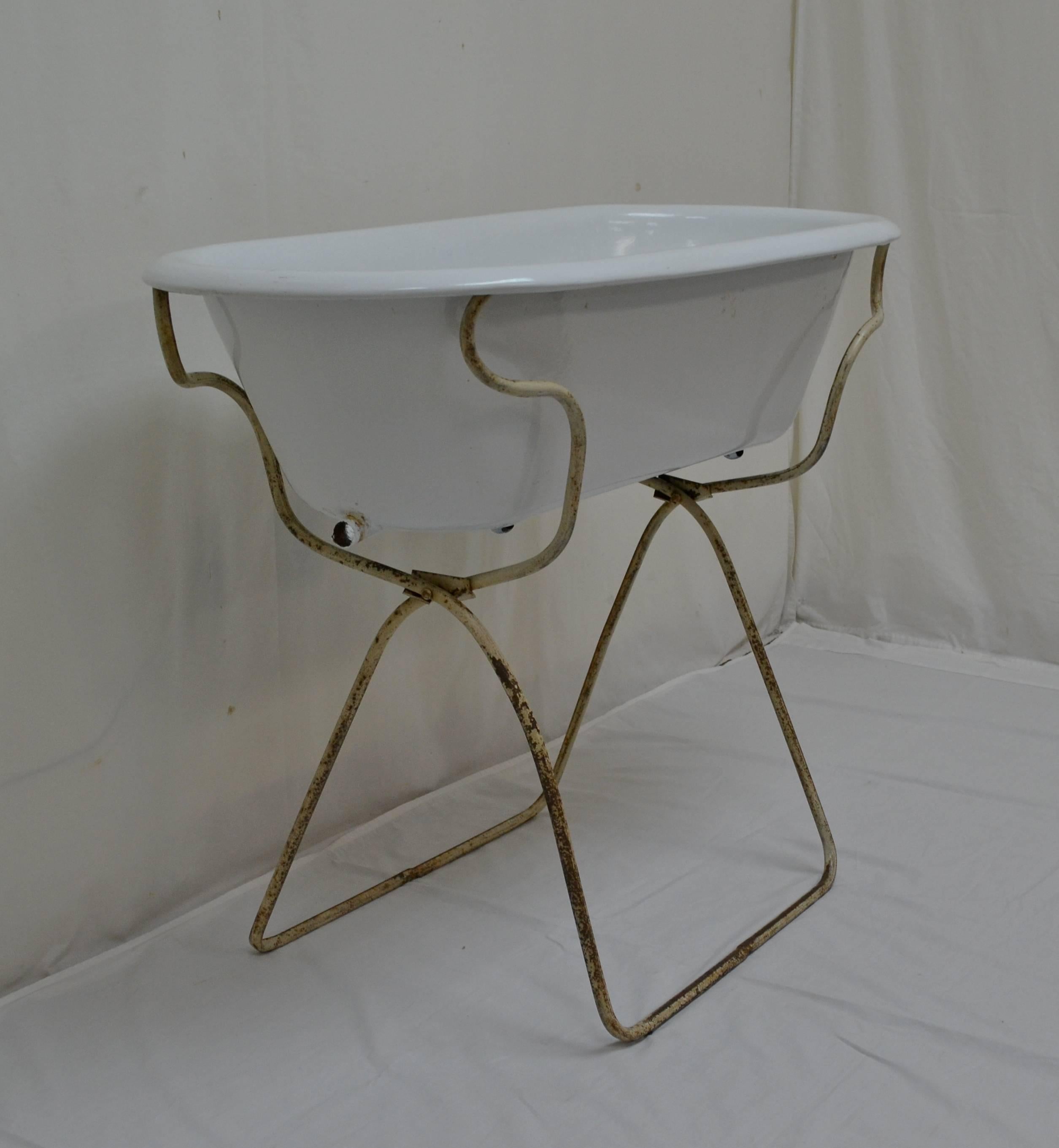 vintage baby bathtub with stand
