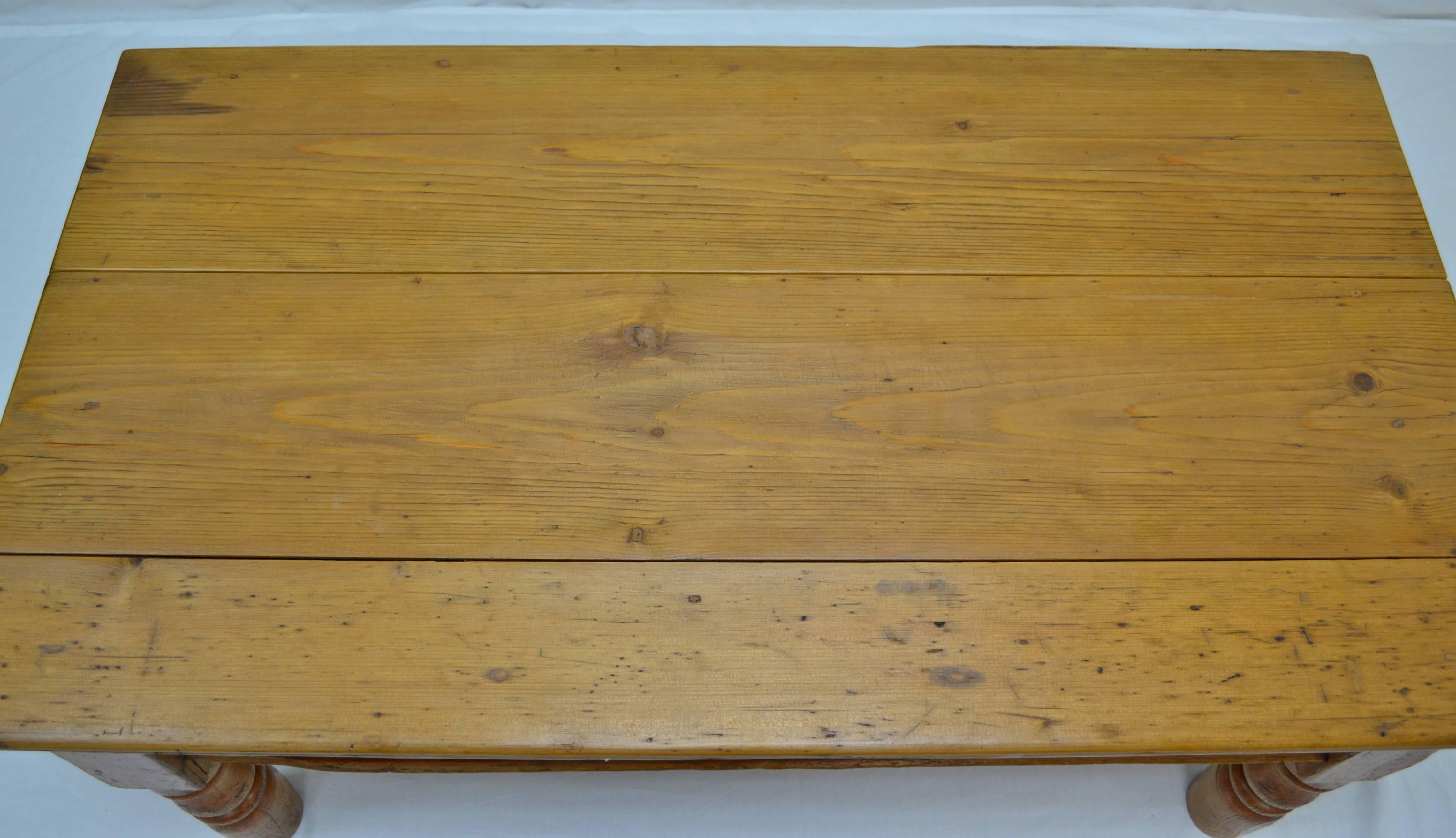 Irish Pine Drop-Leaf Coffee Table 3