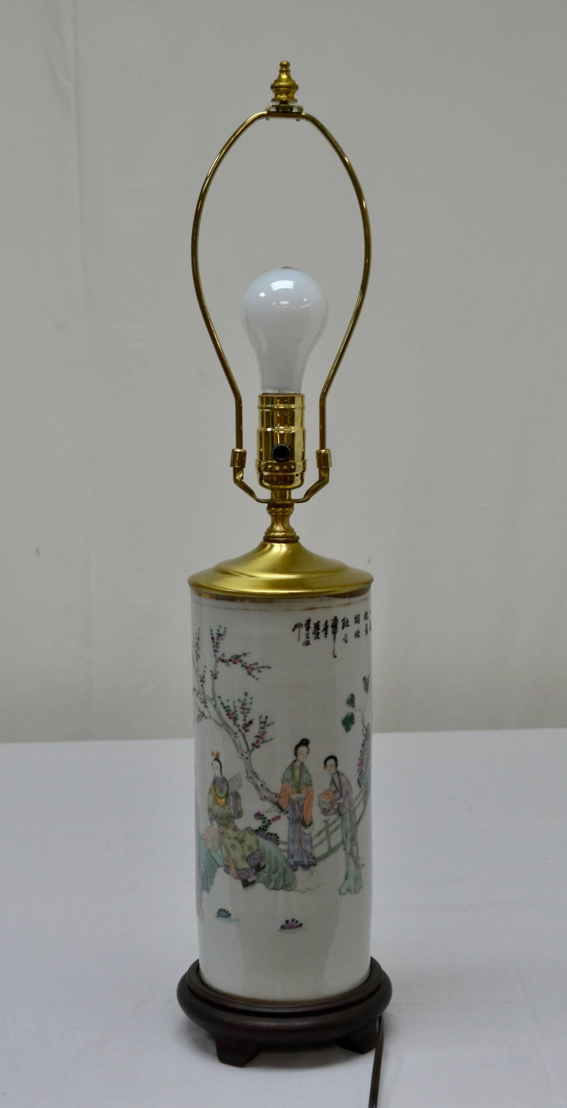 Contemporary Chinese Porcelain Hat Stand Table Lamp For Sale