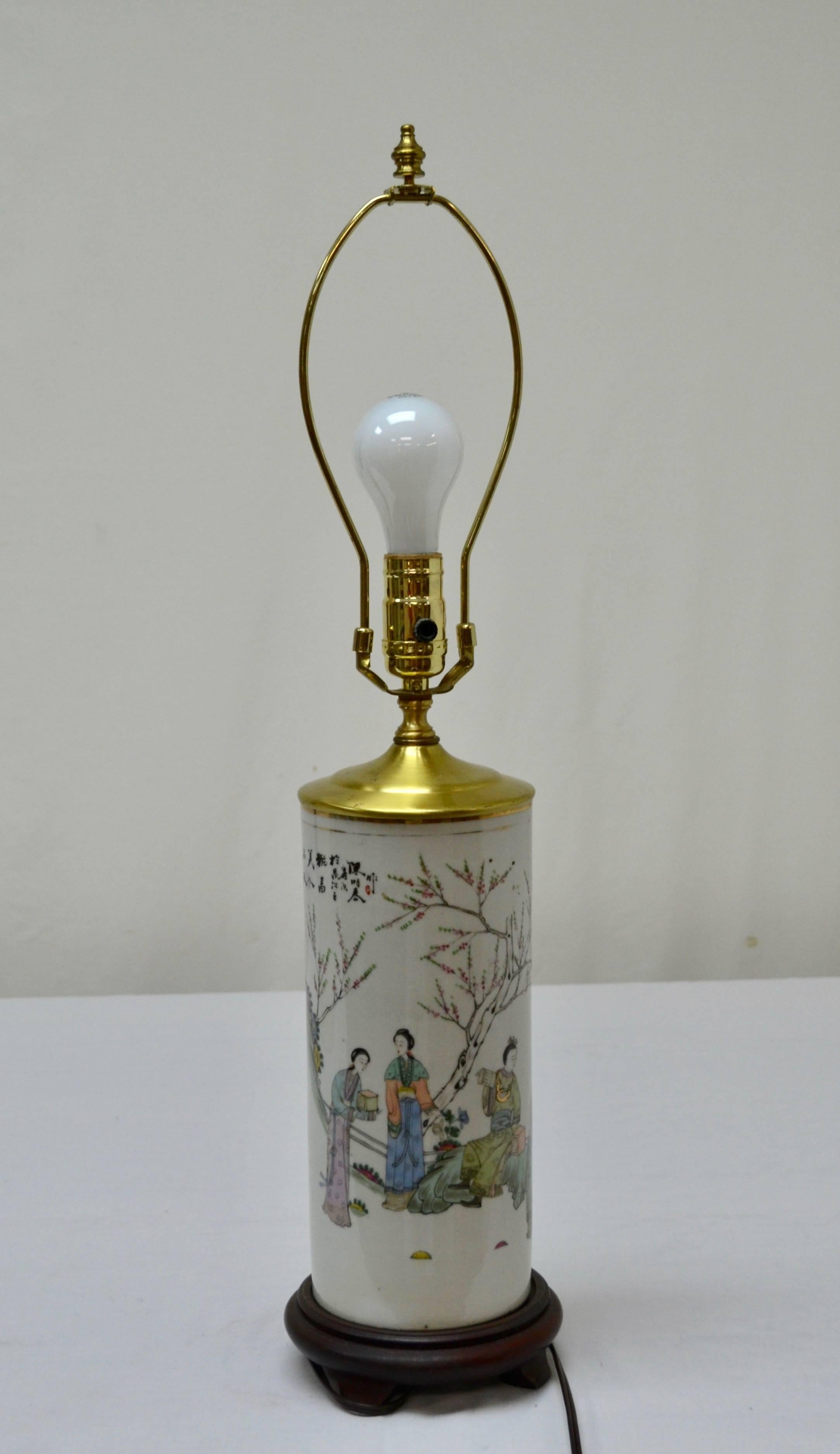 Contemporary Chinese Porcelain Hat Stand Table Lamp