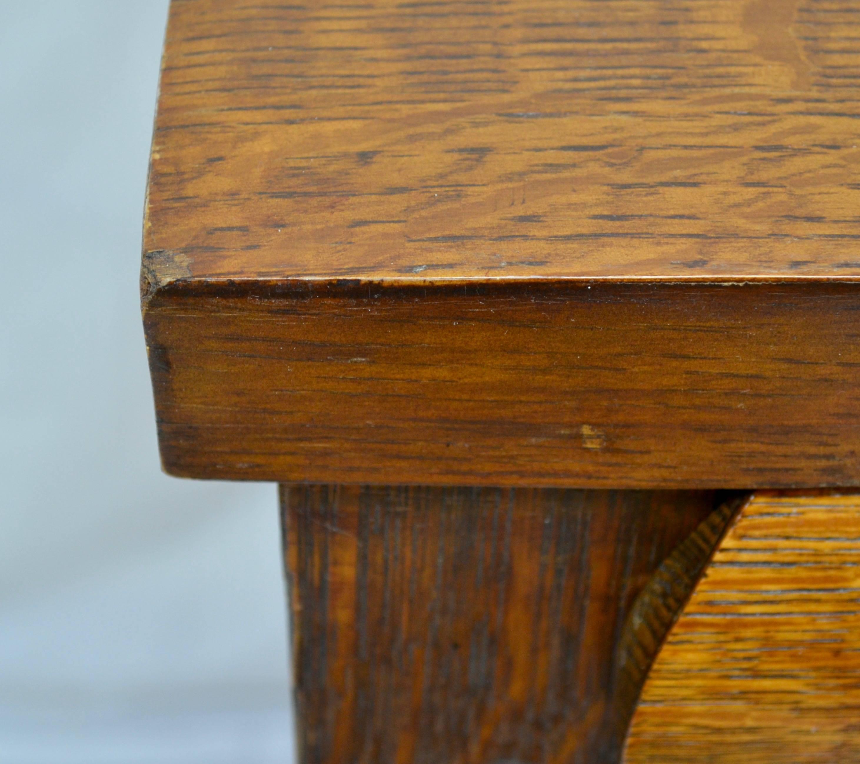 Oak Paw Footed Pier Table 5