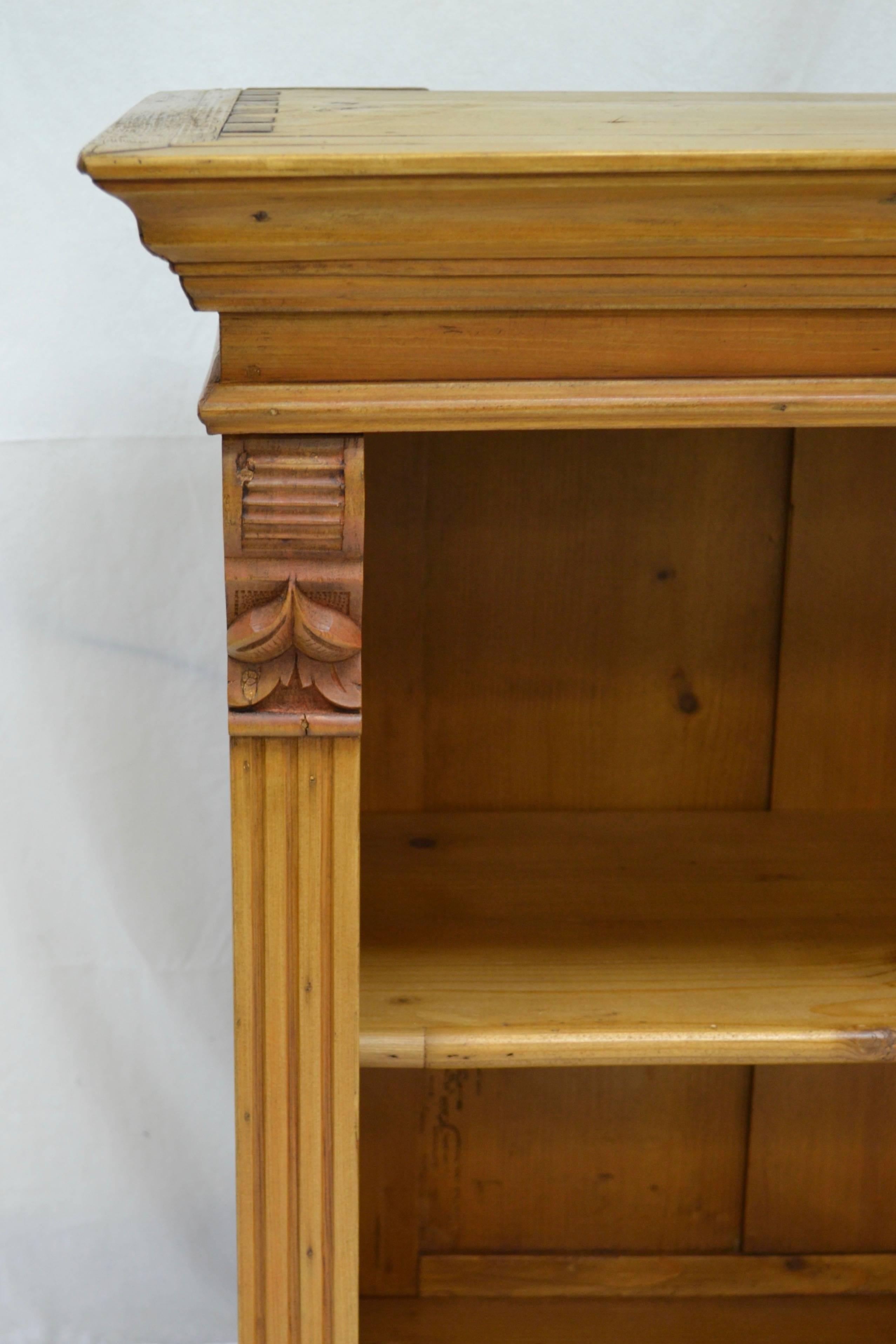 Pine Low Bookcase In Good Condition In Baltimore, MD