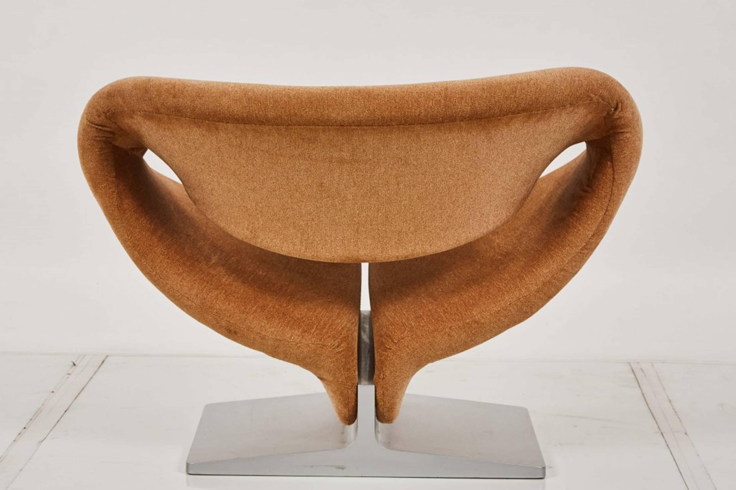 the ribbon chair