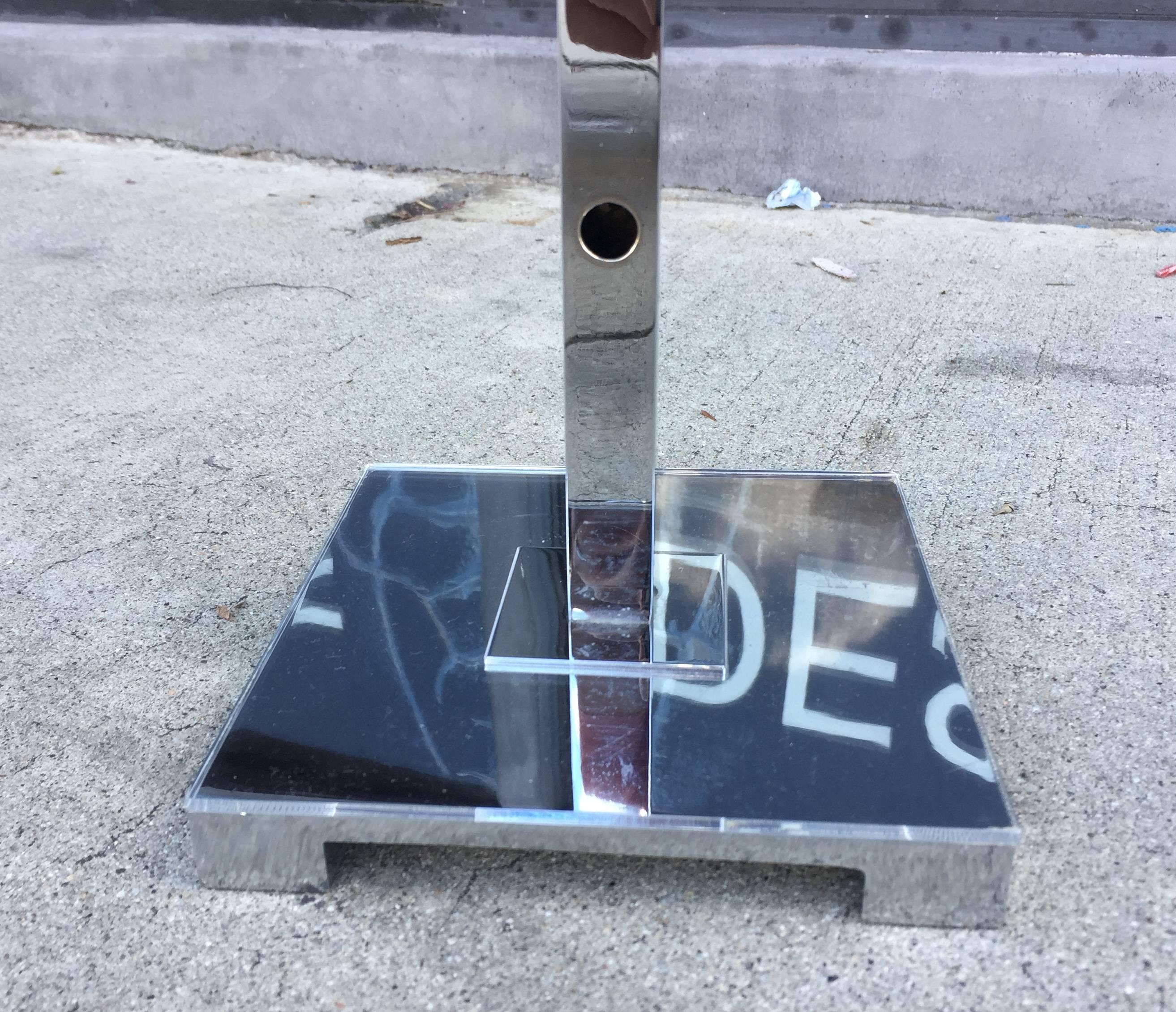 Vintage Towel or Jewelry Holder in Lucite and Nickel by Charles Hollis Jones In Good Condition For Sale In Los Angeles, CA
