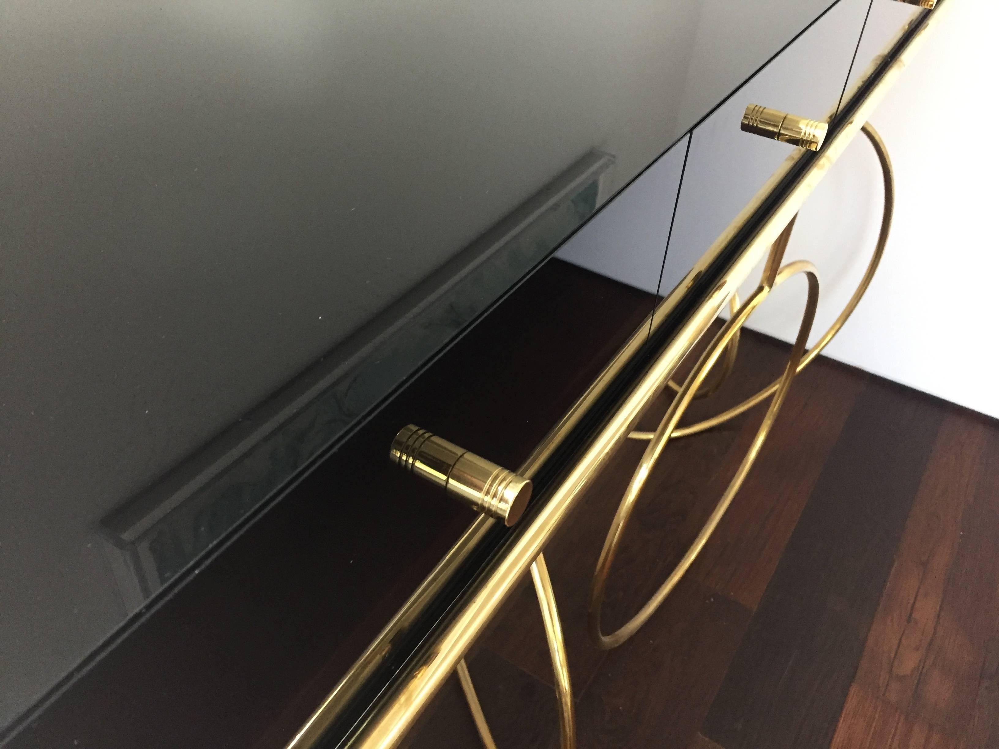 Brass and Lucite Console Table by Amparo Calderon Tapia For Sale 2