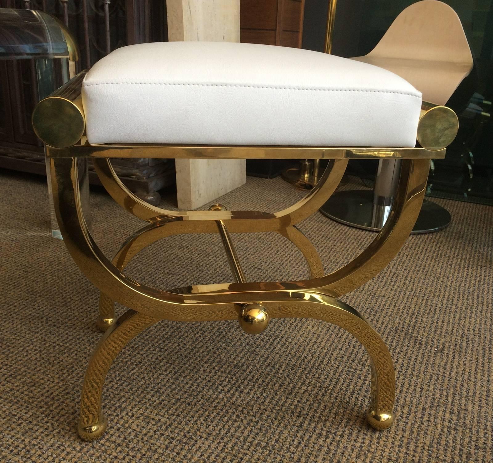Americano Panche in ottone e lucite in stile 