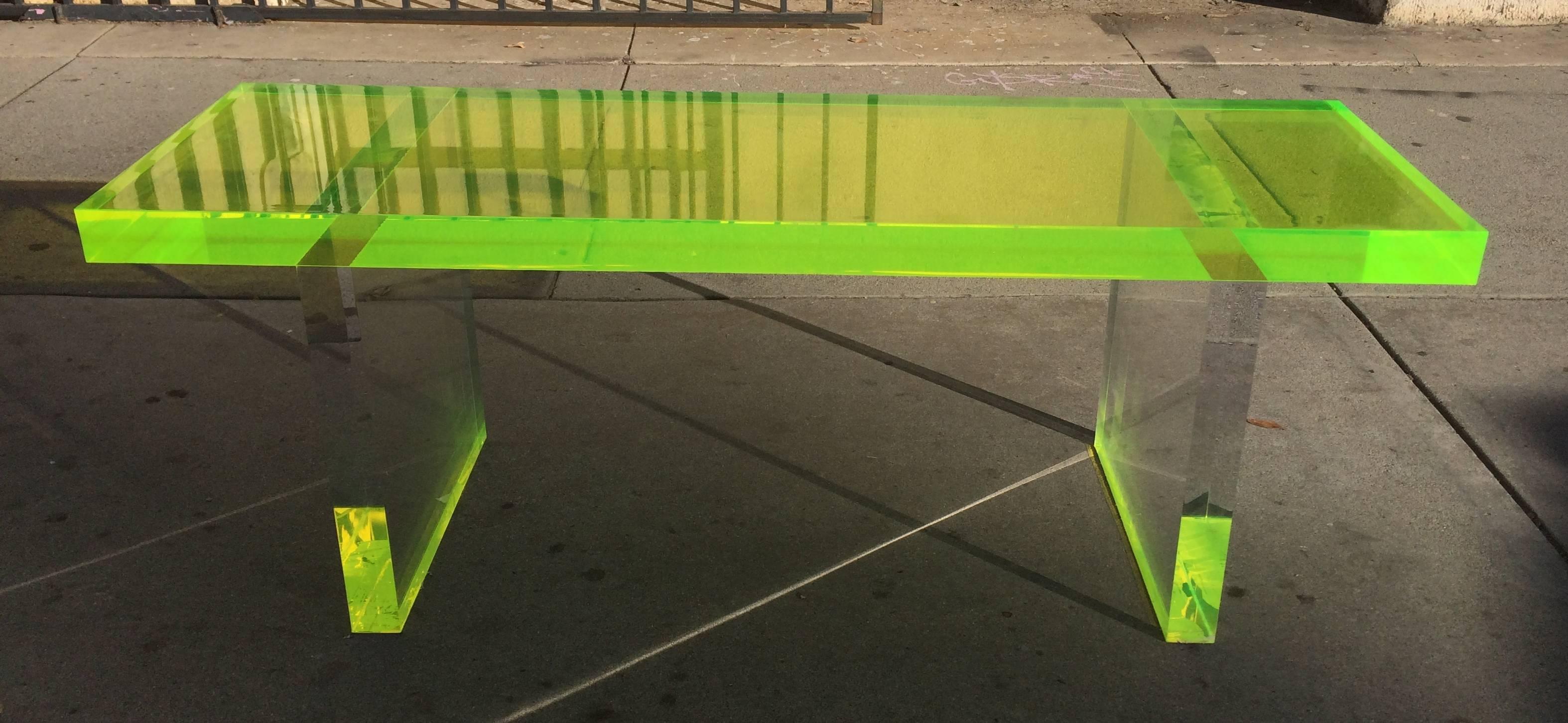 Stunning 2" thick lime green Lucite bench.
The bench is a new addition to our portfolio and it can be made to order in a color of your choice (blue, green, red, orange, yellow) we can also customize the size to better fit your needs.
Lead time