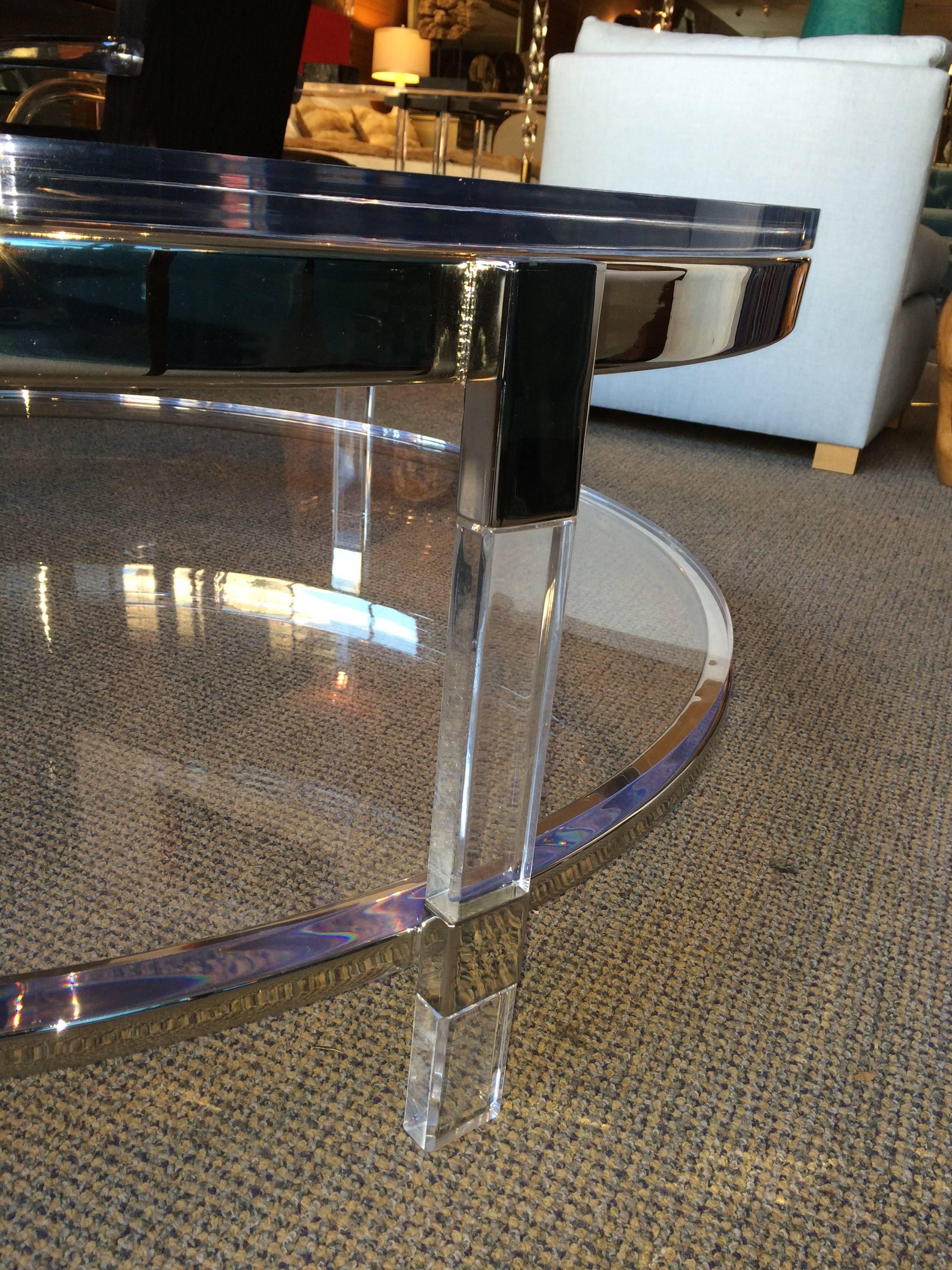 Round Coffee Table in Lucite, Nickel by Charles Hollis Jones, Metric Collection For Sale 2