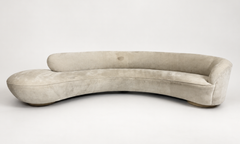 Vladimir Kagan: 11,5 Ft „Iconic Serpentine“-Sofa, hergestellt von Directional