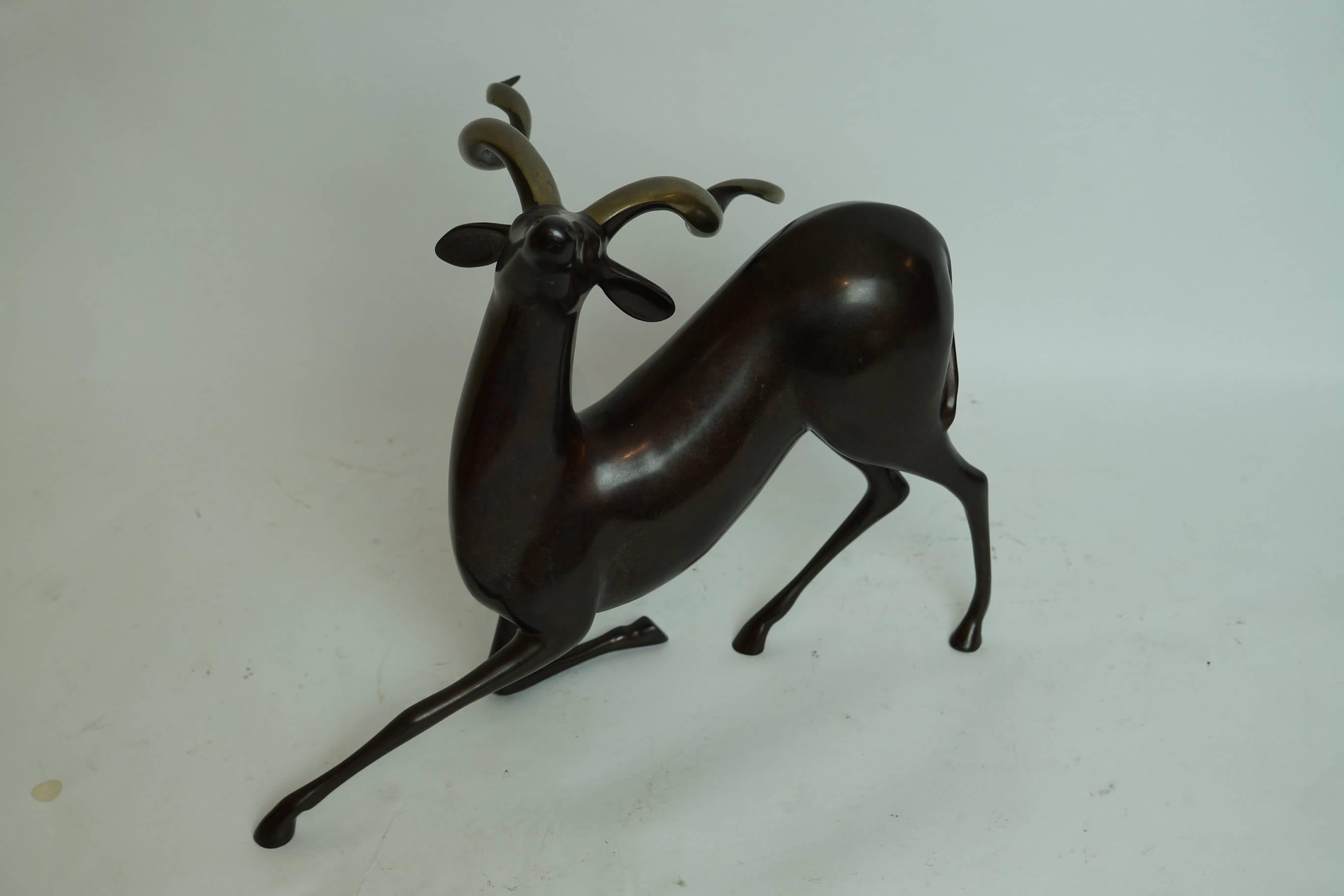 Bronze deer sculpture signed: Loet.
12/750 Loet Vanderveen (1921-2015) was born in Rotterdam, Holland. His home was very close to the zoo where during his early years, Loet spent a great deal of his time. It was during this period in life that he