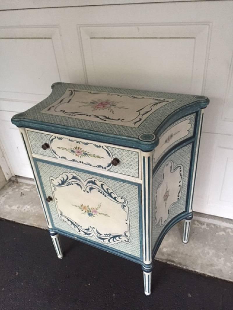 Pair of French Provincial style hand-painted side table commodes
stock number: F131.