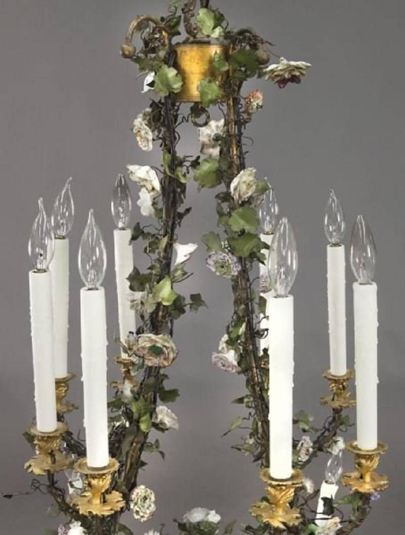 North European Ormolu Painted Tole and Porcelain Sixteen-Light Chandelier 2