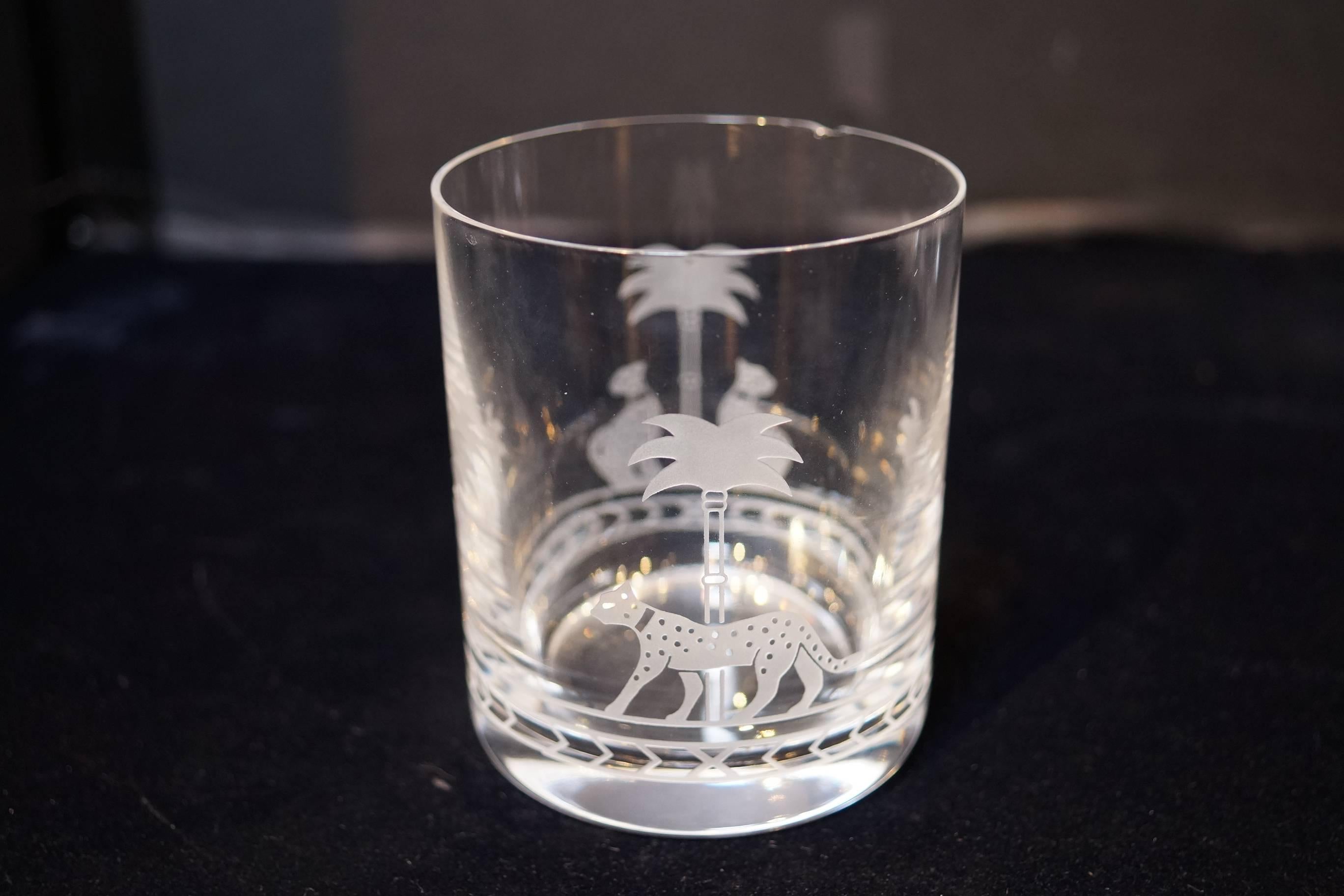 Christian Dior Nine-Piece Ice Bucket and Glass Set with Etched Panther Design In Good Condition In New York, NY